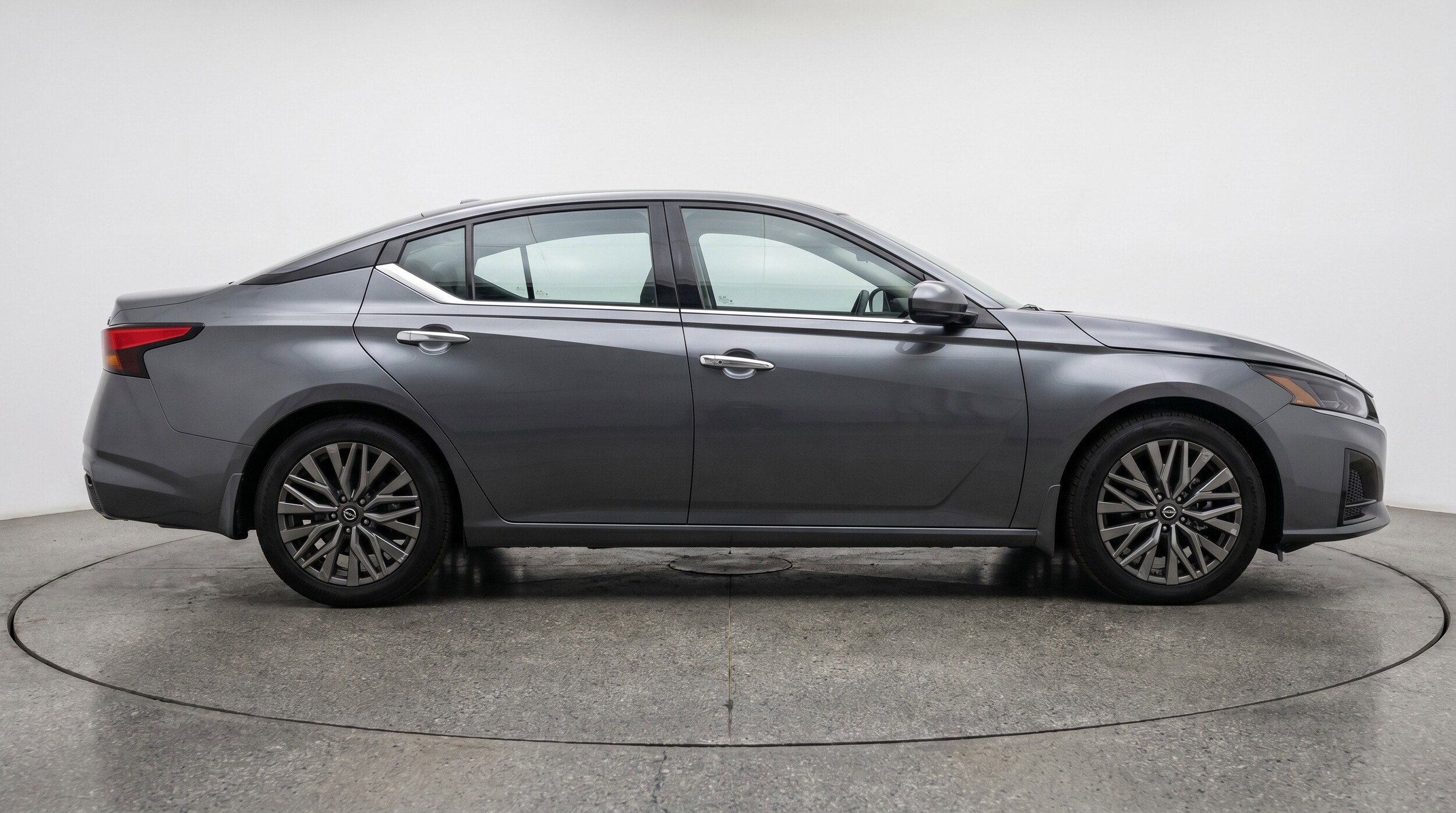 Thumbnail: 2025 Nissan Altima - 11