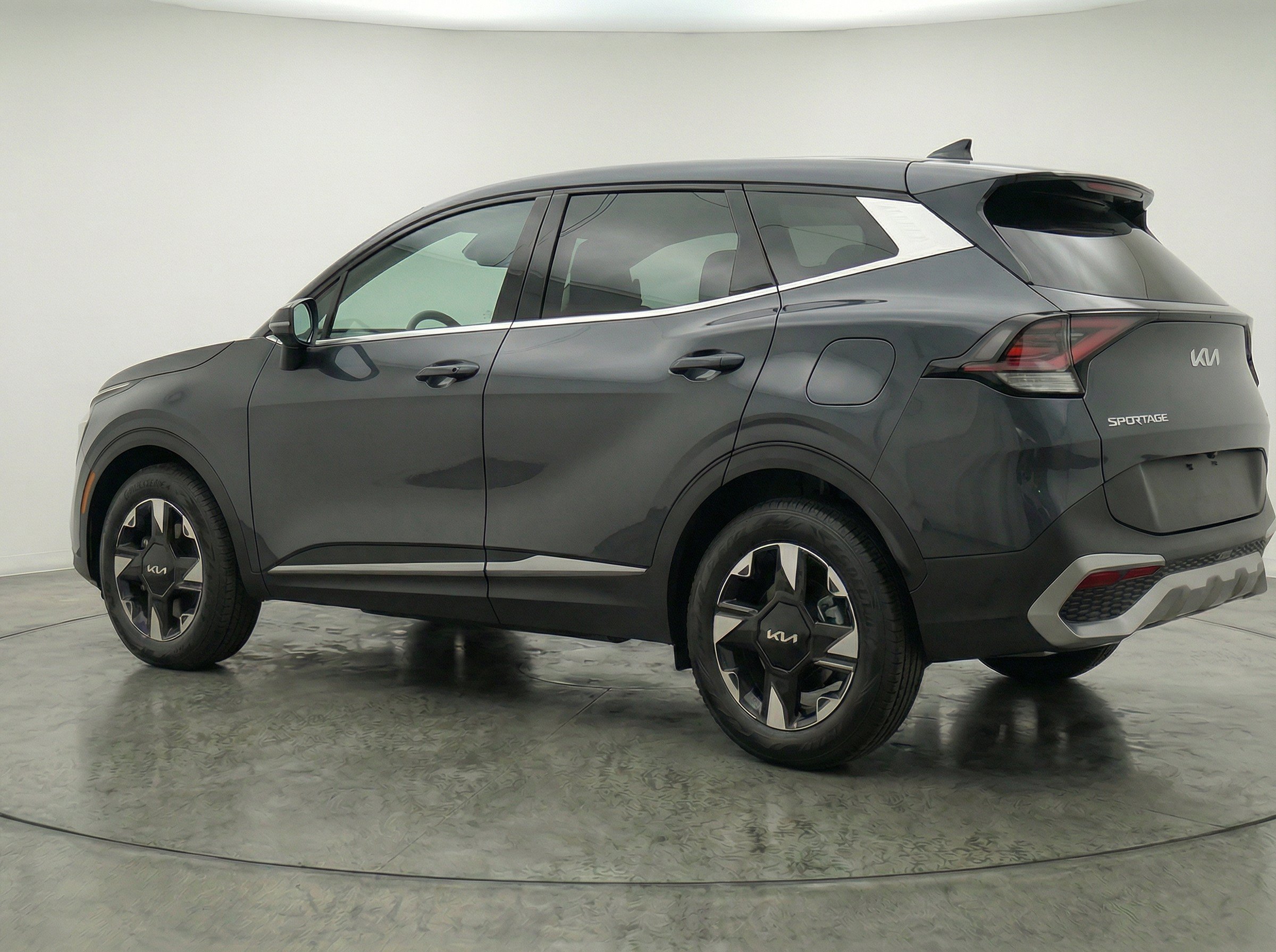 Thumbnail: 2026 Kia Sportage - 6