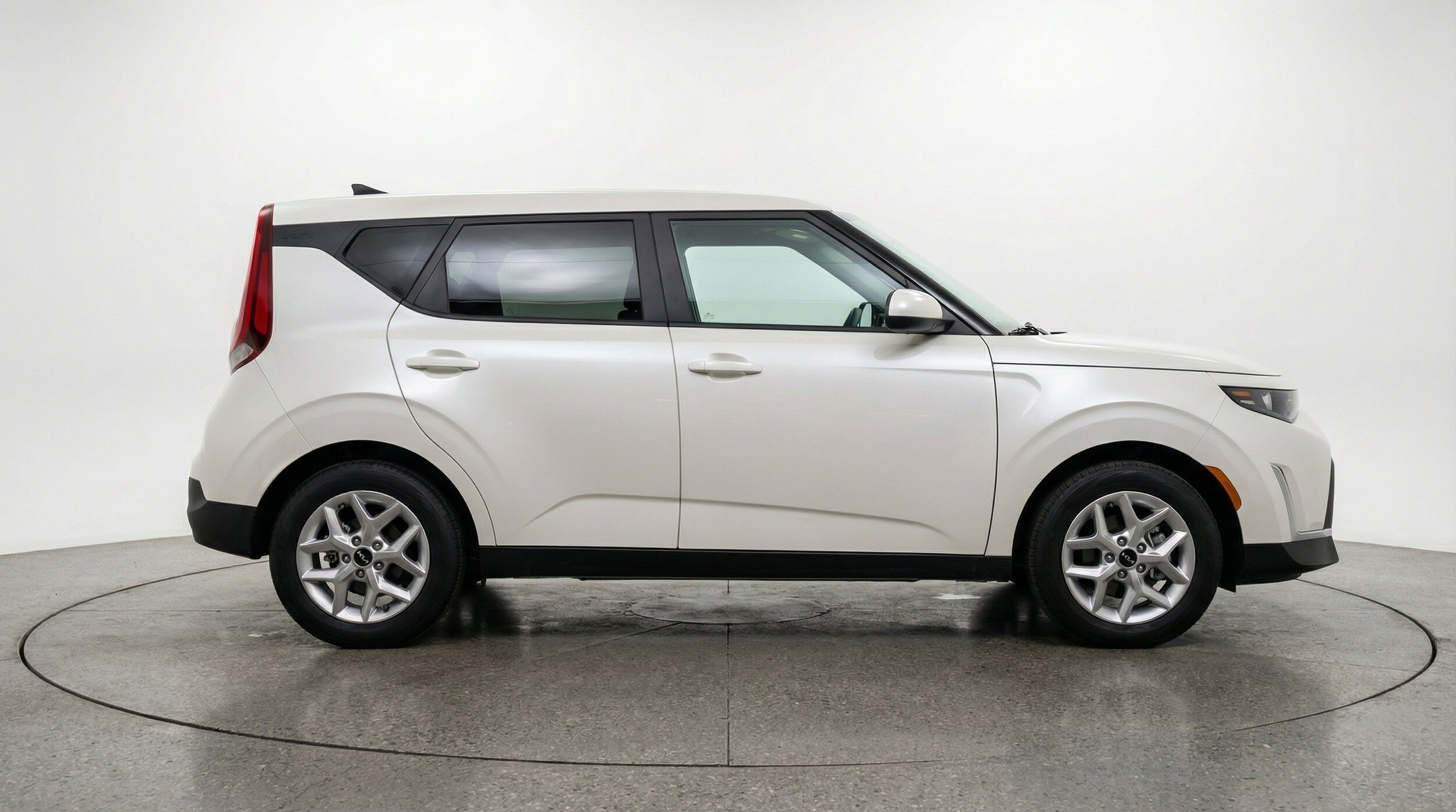 Thumbnail: 2025 Kia Soul - 11
