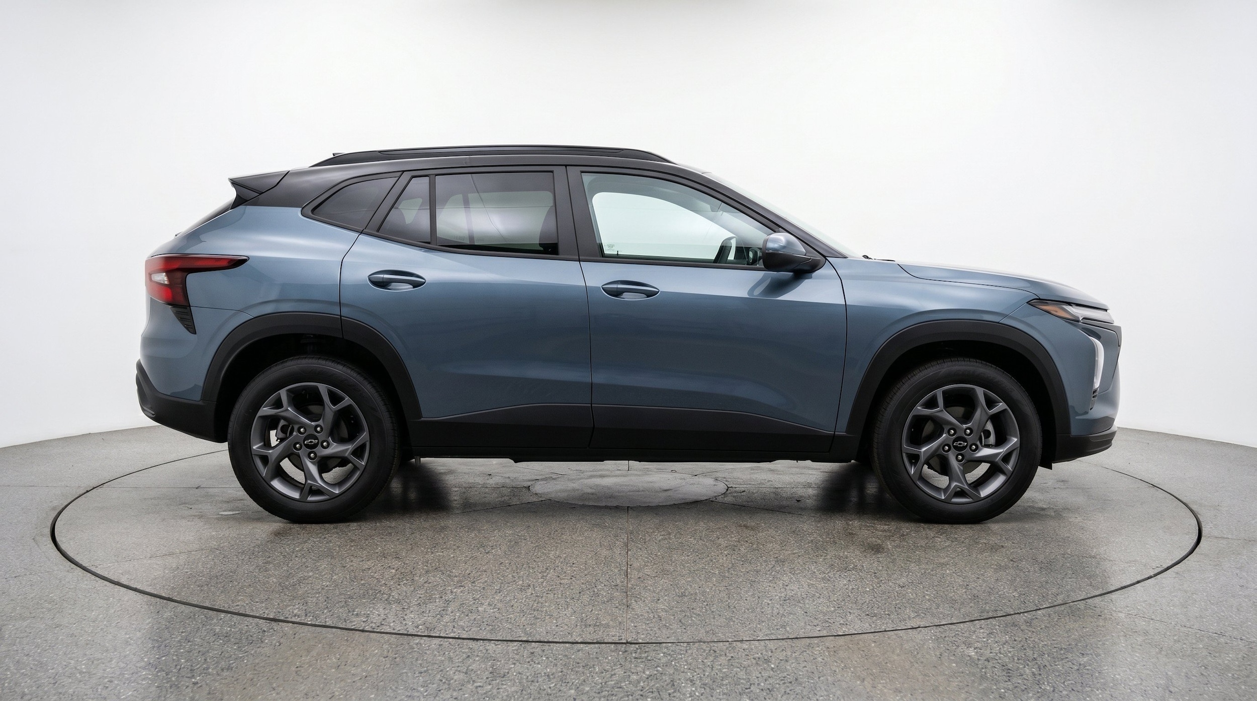 Thumbnail: 2025 Chevrolet Trax - 11