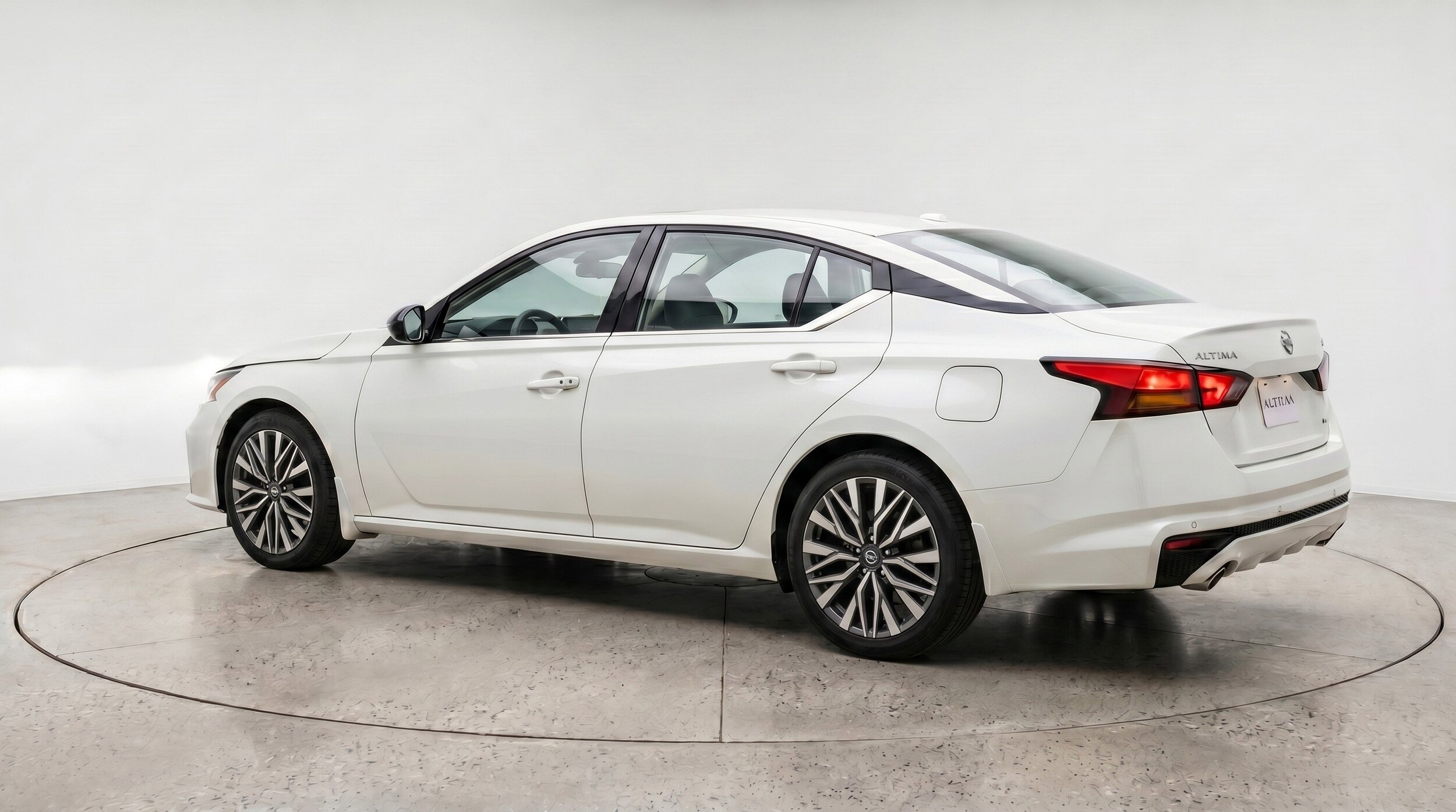 Thumbnail: 2025 Nissan Altima - 6
