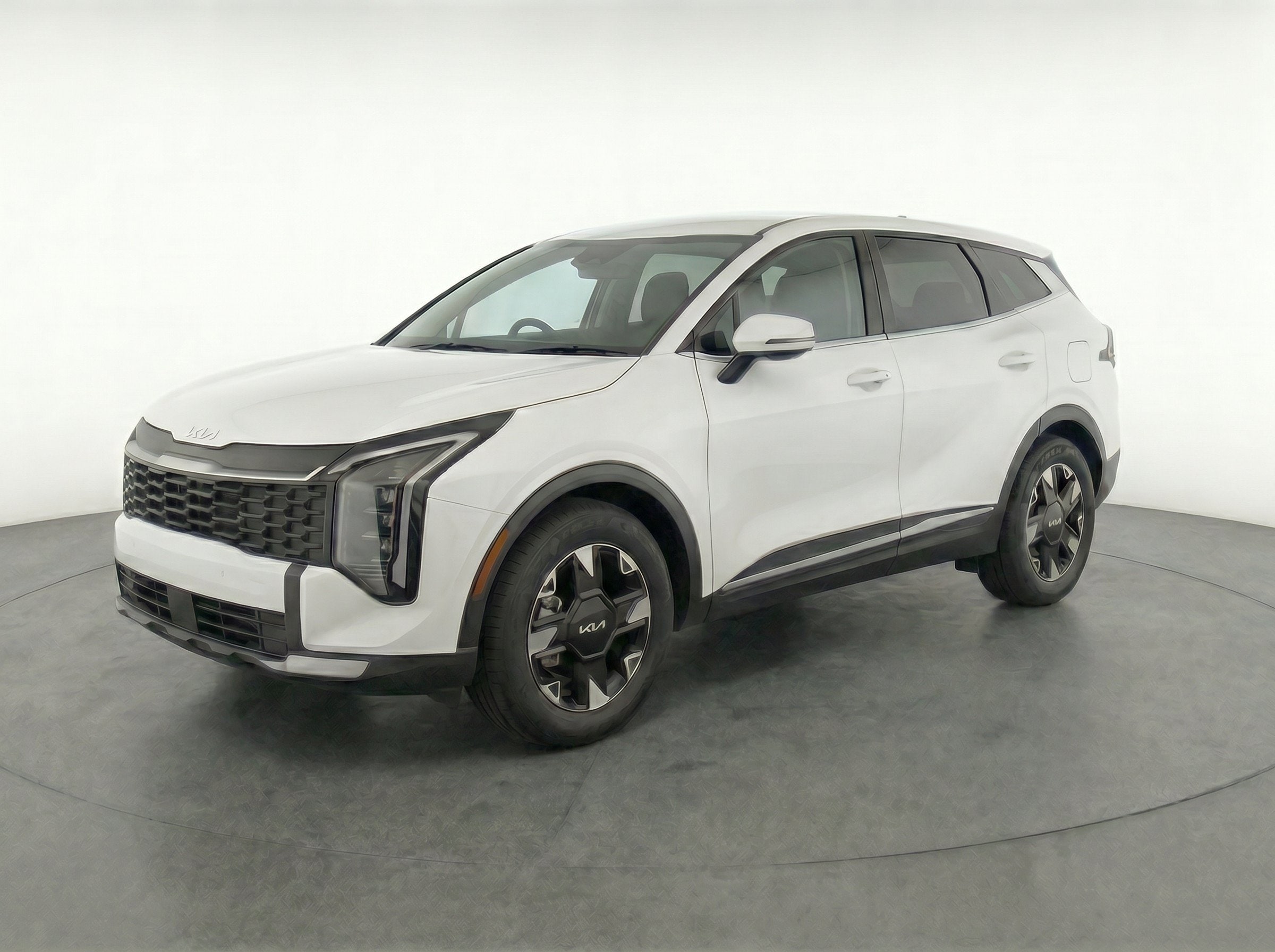 Thumbnail: 2026 Kia Sportage - 3