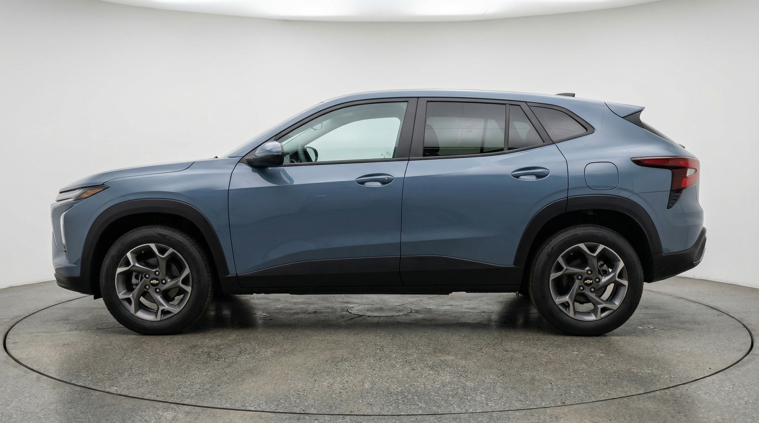 Thumbnail: 2025 Chevrolet Trax - 5
