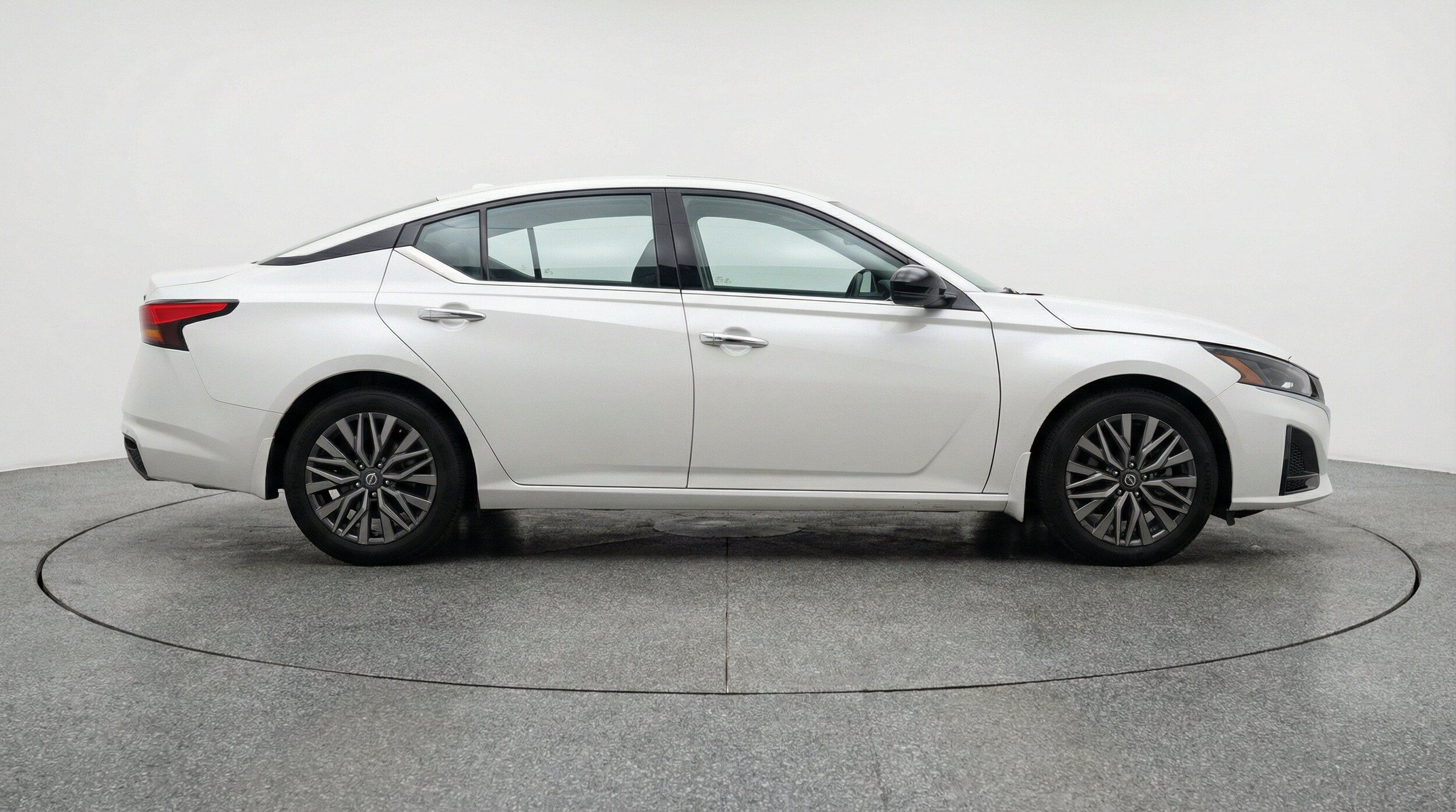 Thumbnail: 2025 Nissan Altima - 11