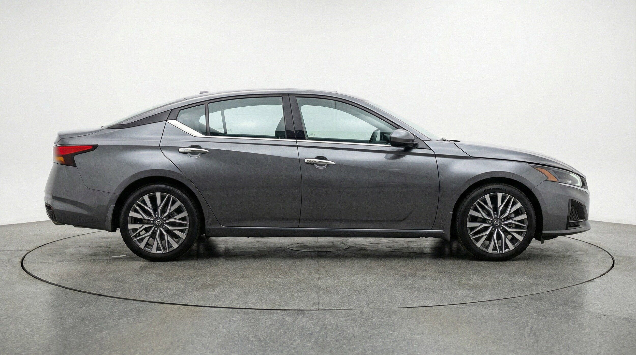 Thumbnail: 2025 Nissan Altima - 11