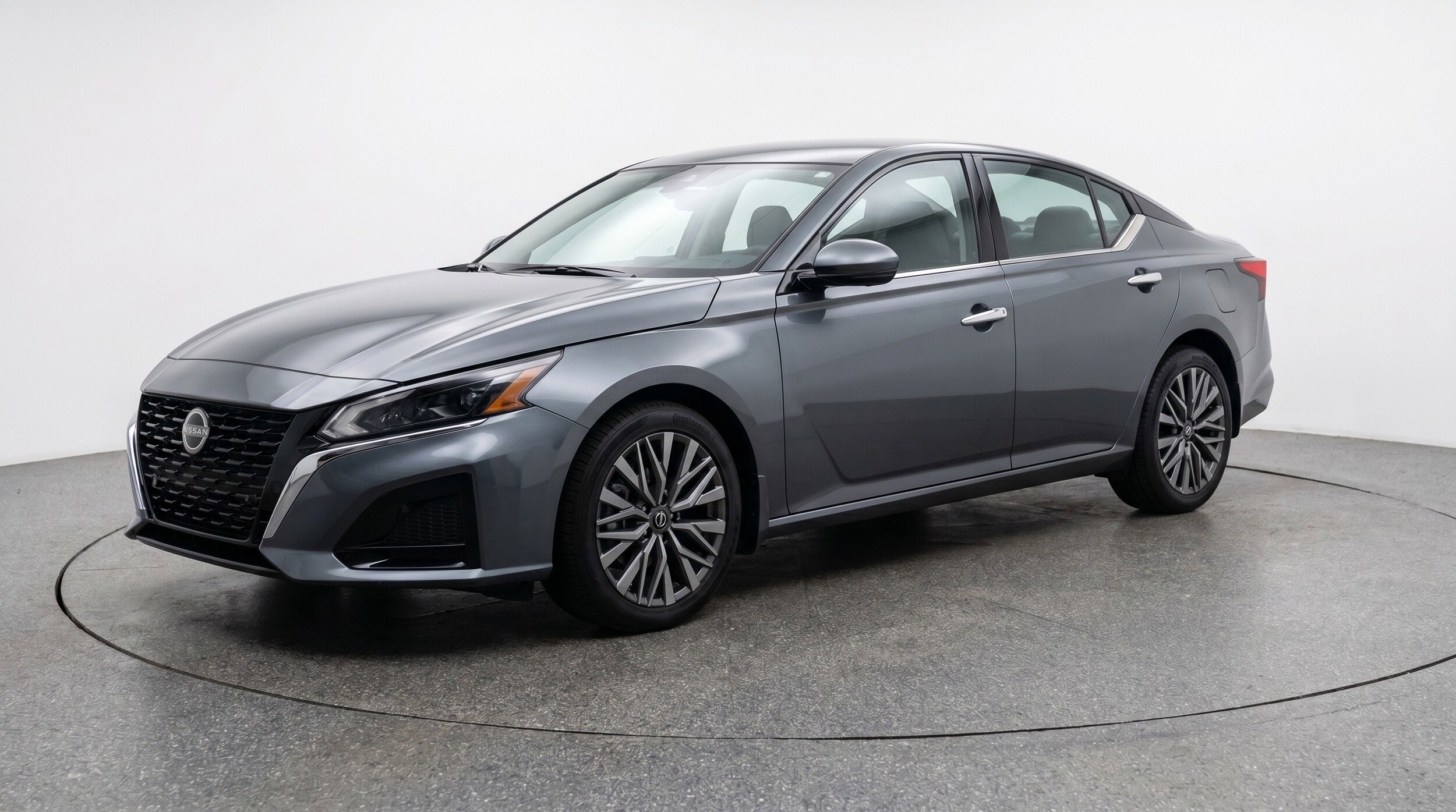 Thumbnail: 2025 Nissan Altima - 3