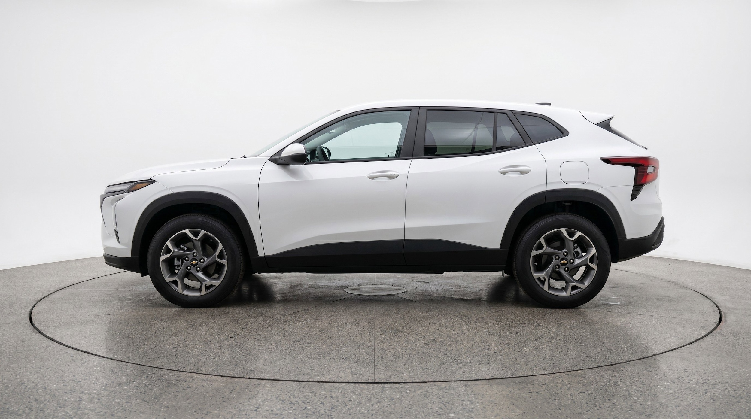 Thumbnail: 2025 Chevrolet Trax - 5