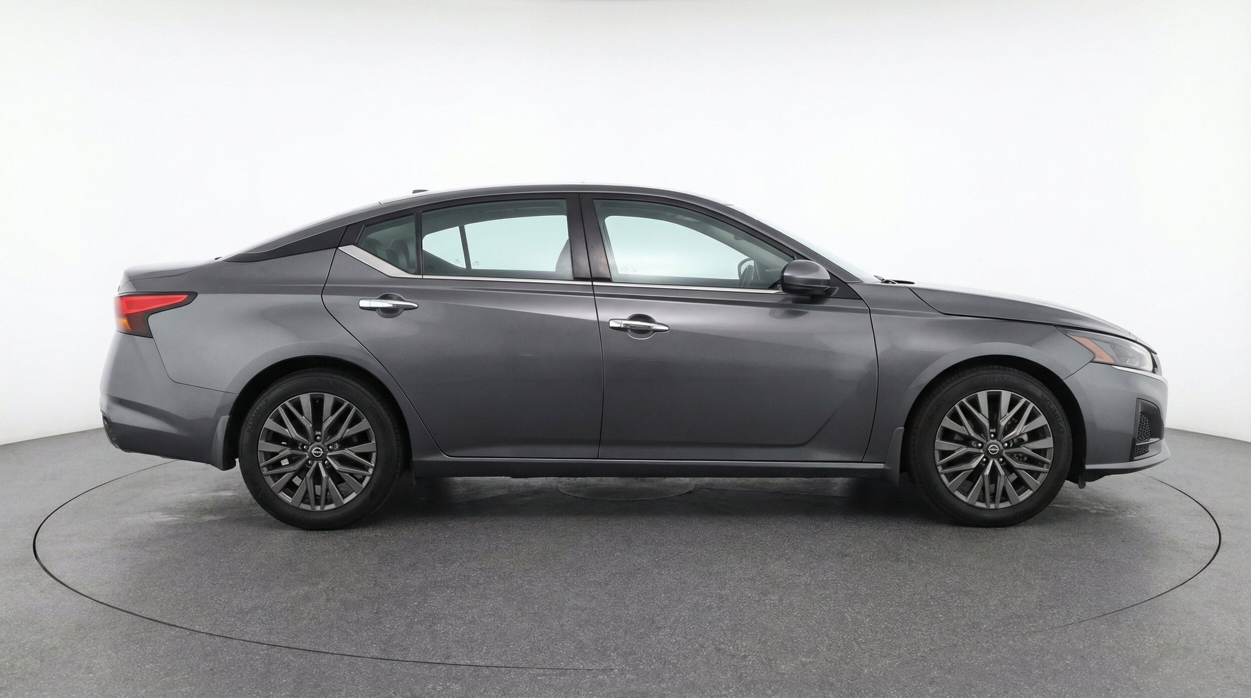 Thumbnail: 2025 Nissan Altima - 11