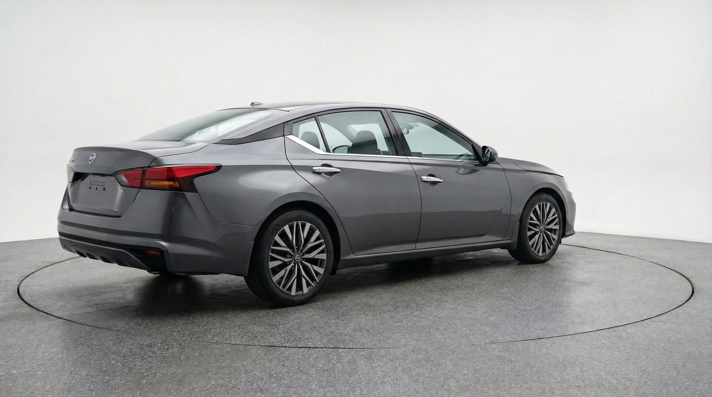 Thumbnail: 2025 Nissan Altima - 9
