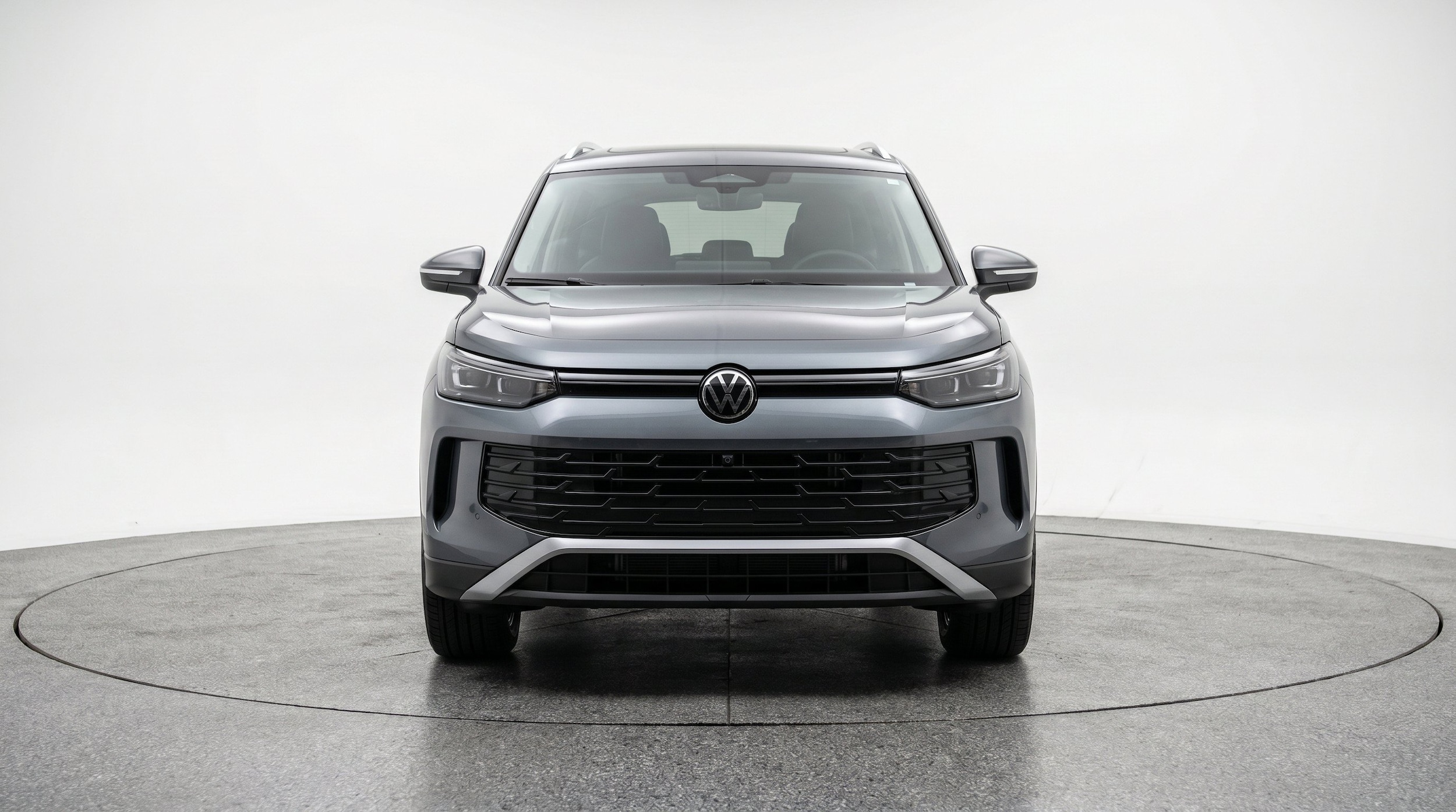 Thumbnail: 2026 Volkswagen Tiguan - 2