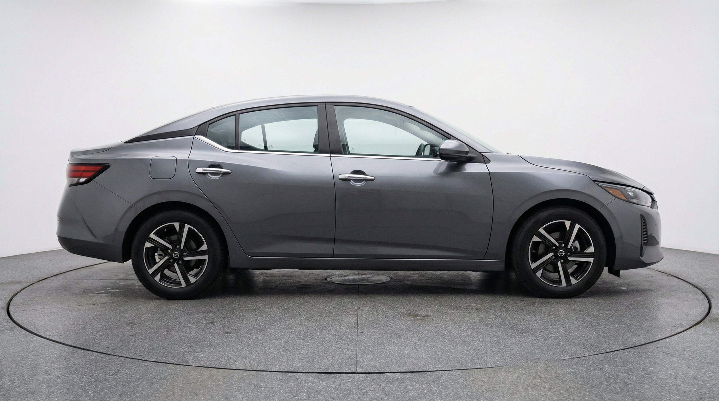 Thumbnail: 2025 Nissan Sentra - 11