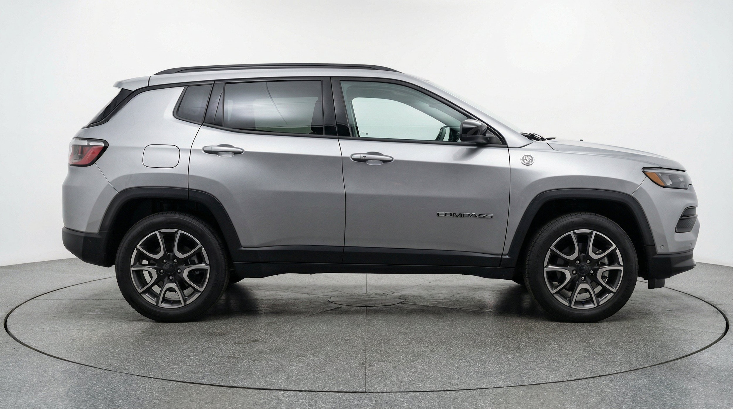 Thumbnail: 2025 Jeep Compass - 10