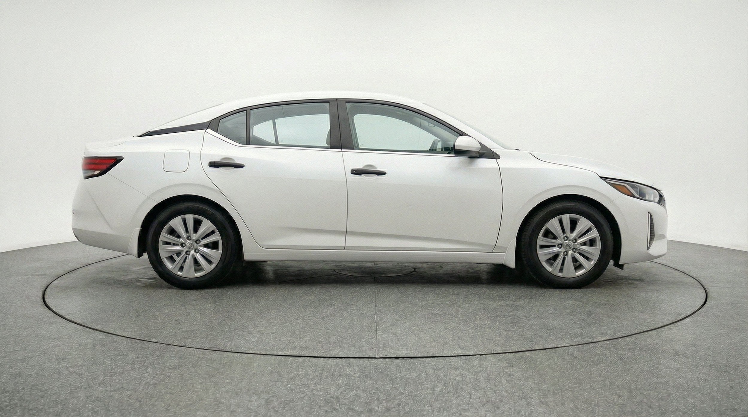 Thumbnail: 2025 Nissan Sentra - 11