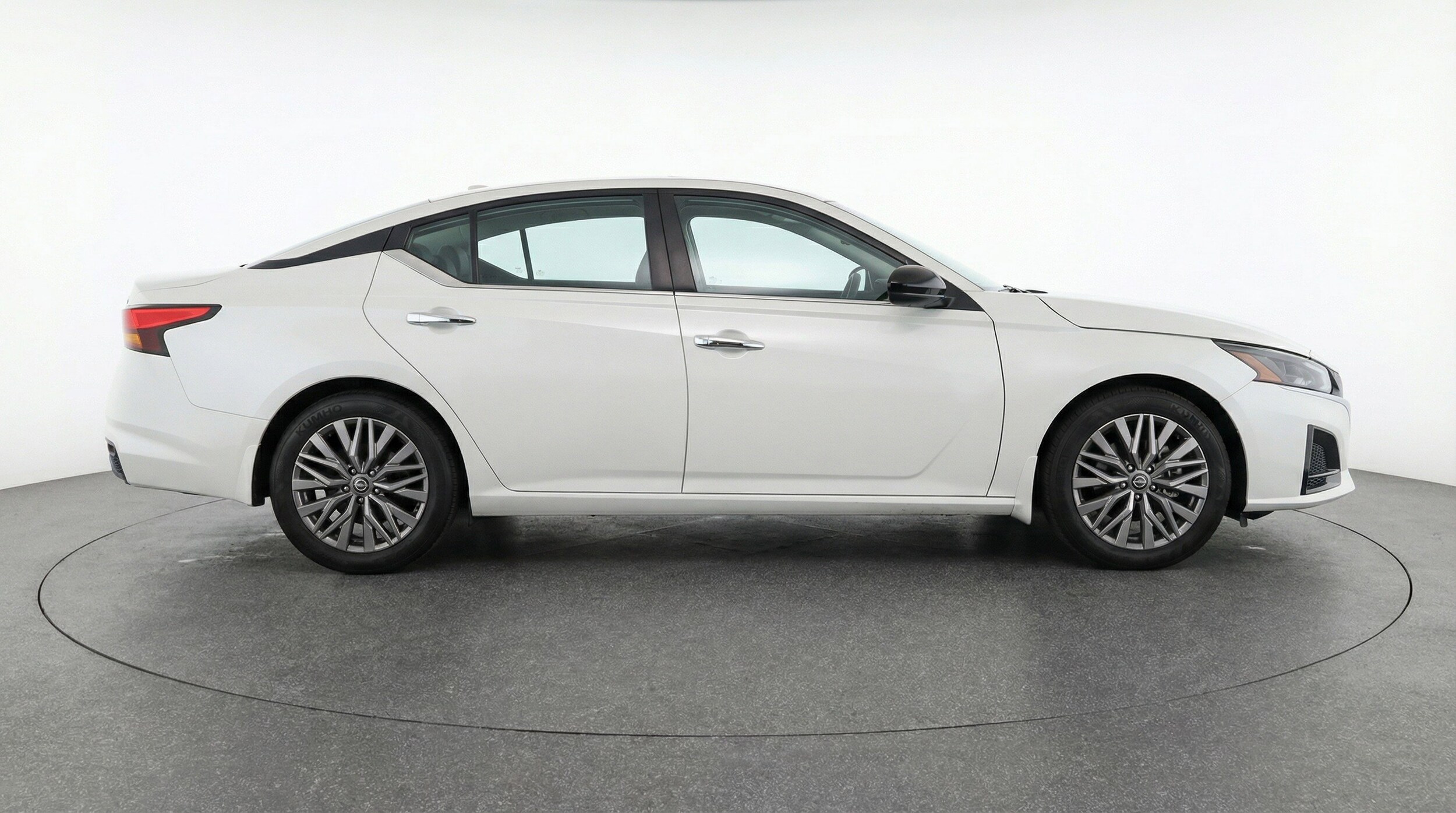 Thumbnail: 2025 Nissan Altima - 11