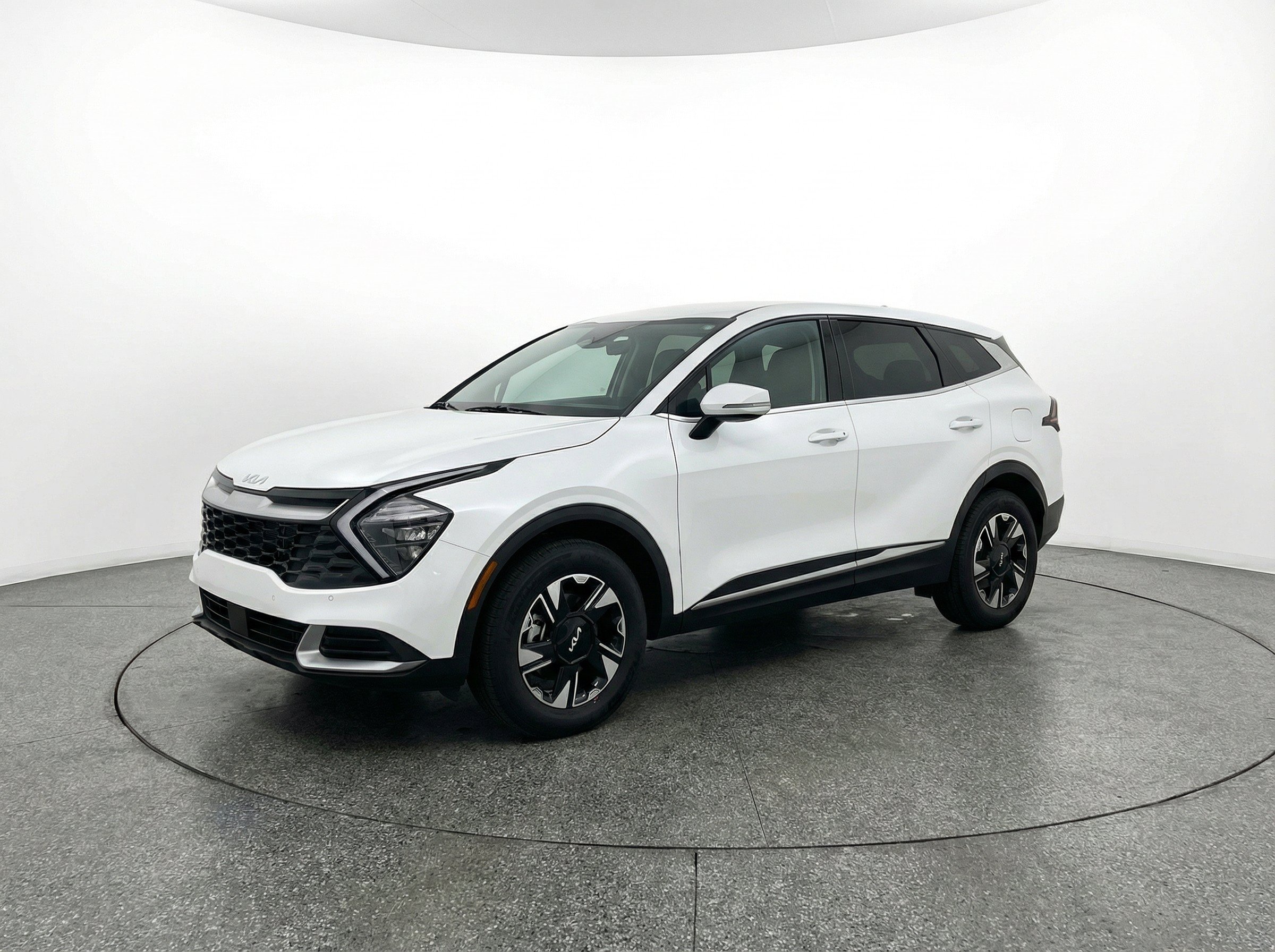 Thumbnail: 2026 Kia Sportage - 3