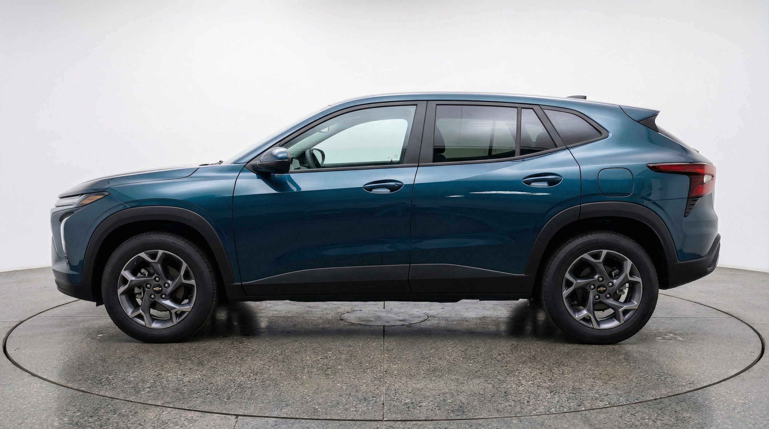 Thumbnail: 2025 Chevrolet Trax - 5