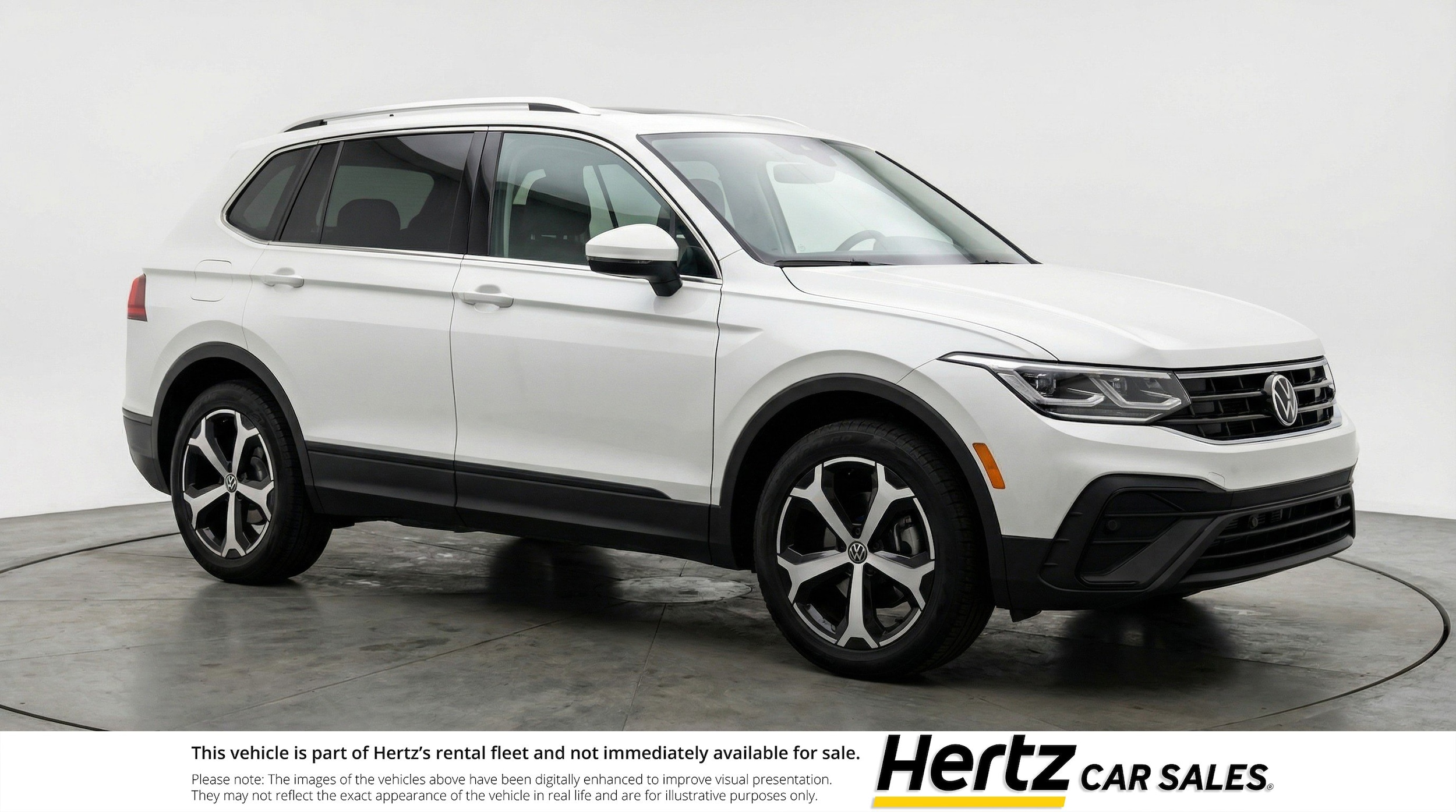Thumbnail: 2026 Volkswagen Tiguan - 1