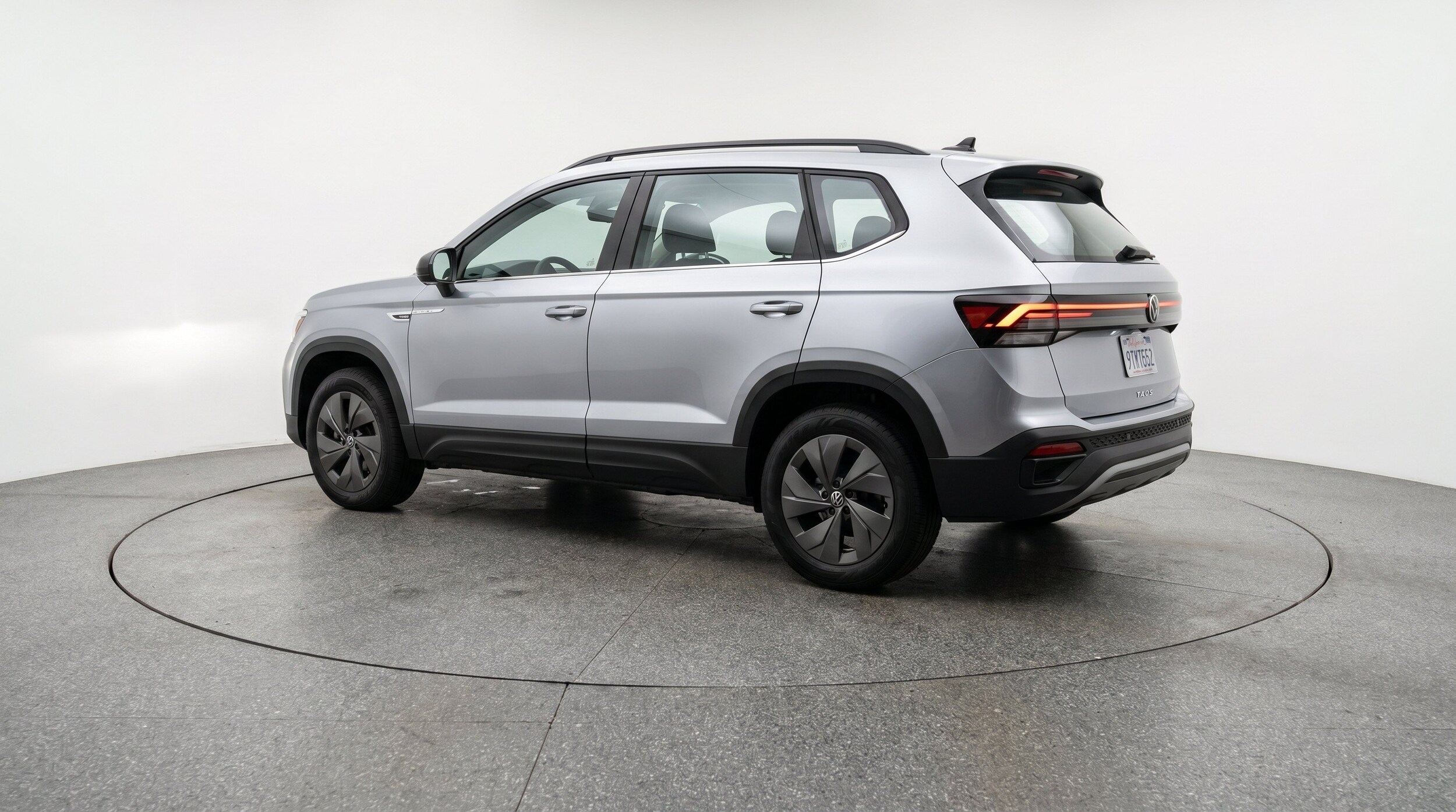 Thumbnail: 2026 Volkswagen Taos - 6