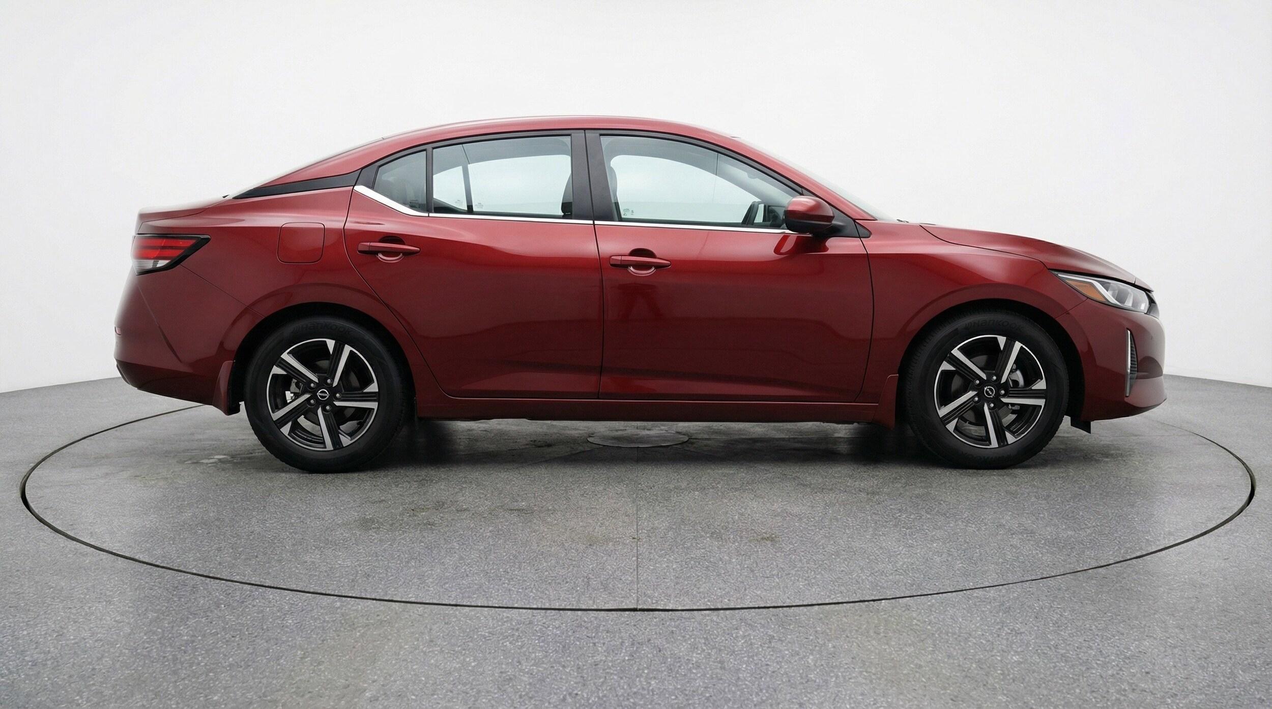 Thumbnail: 2025 Nissan Sentra - 11