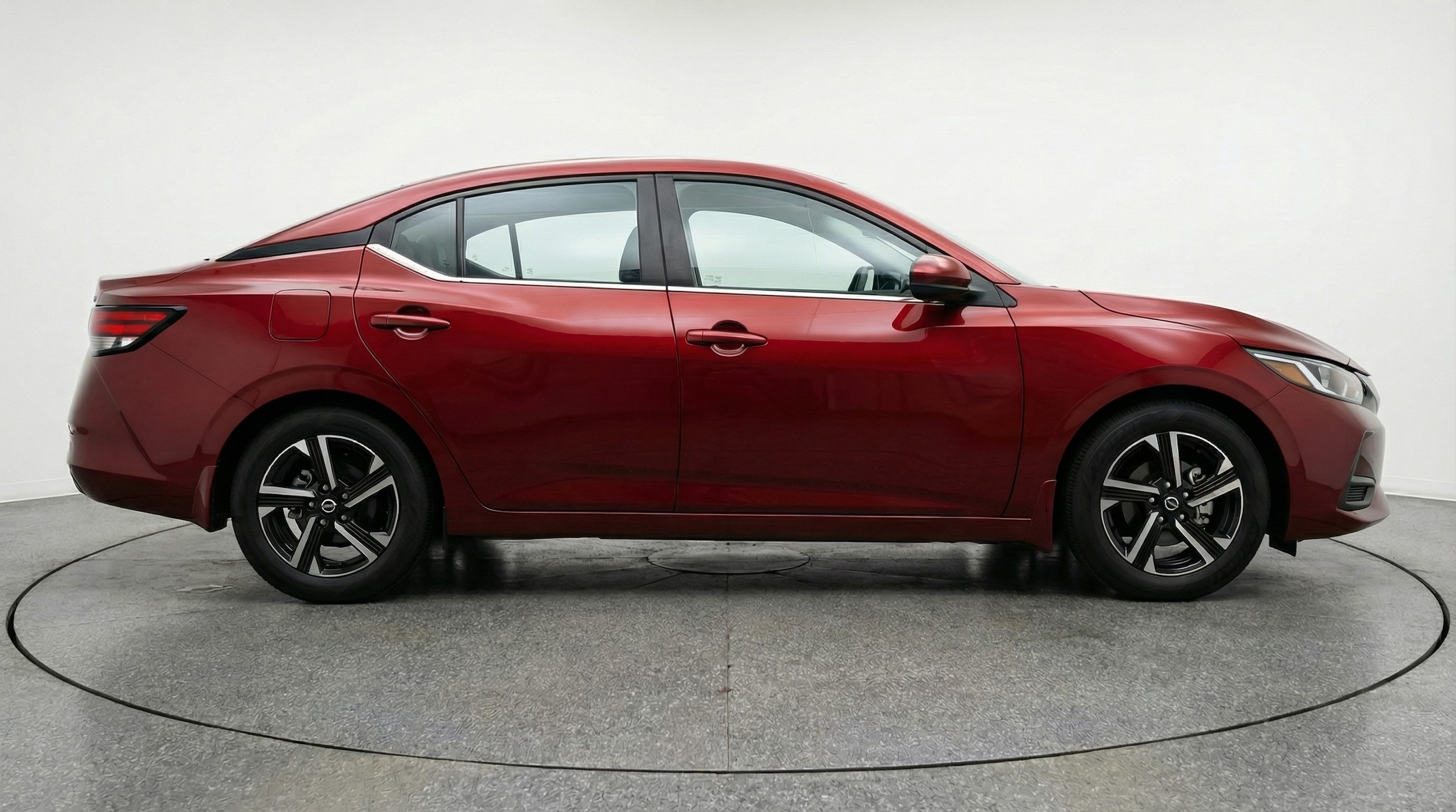 Thumbnail: 2025 Nissan Sentra - 8