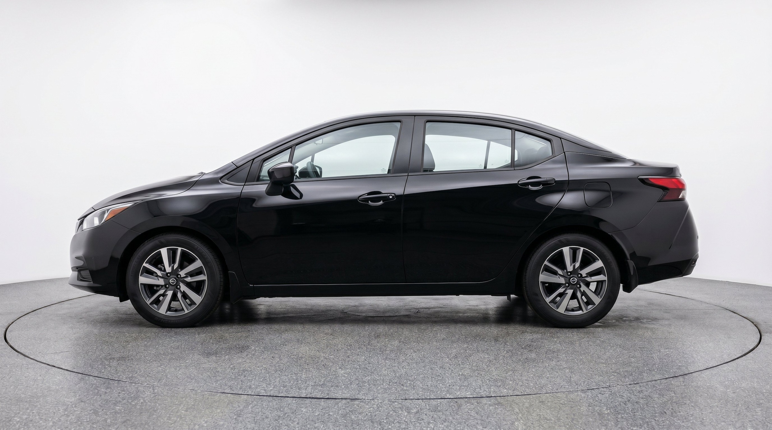 Thumbnail: 2025 Nissan Versa - 5