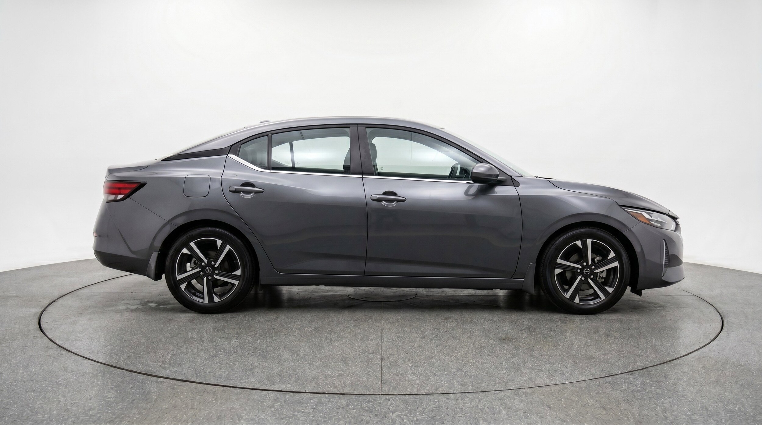 Thumbnail: 2025 Nissan Sentra - 11