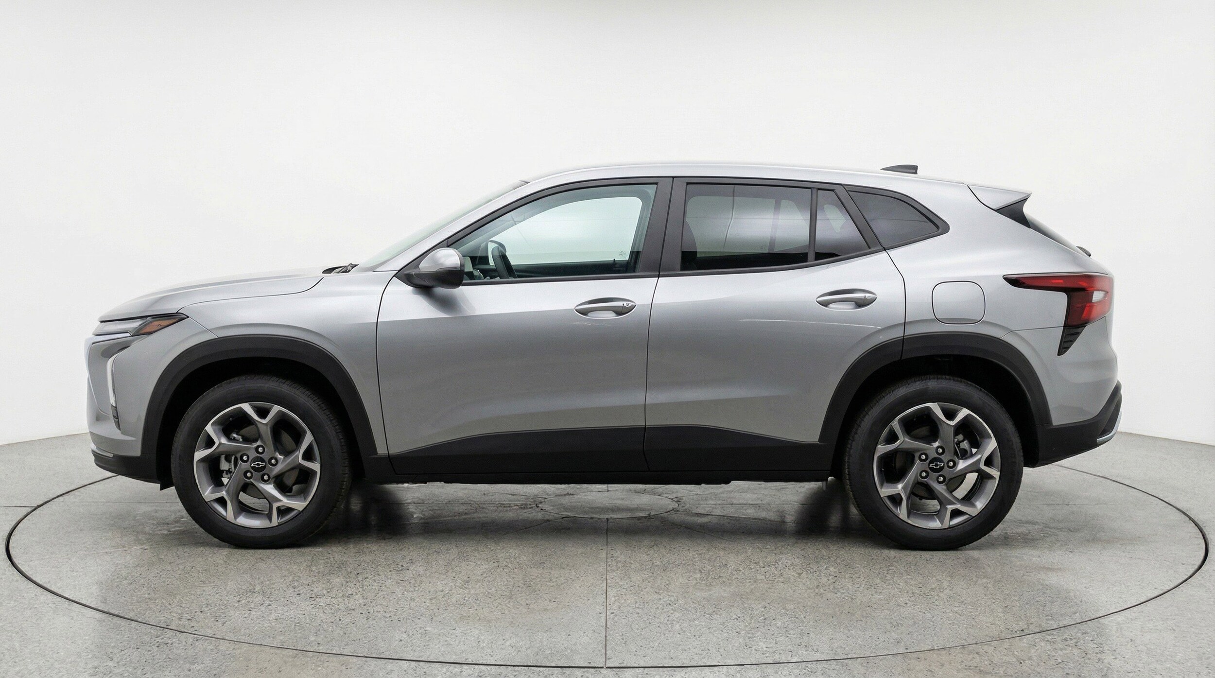 Thumbnail: 2025 Chevrolet Trax - 5