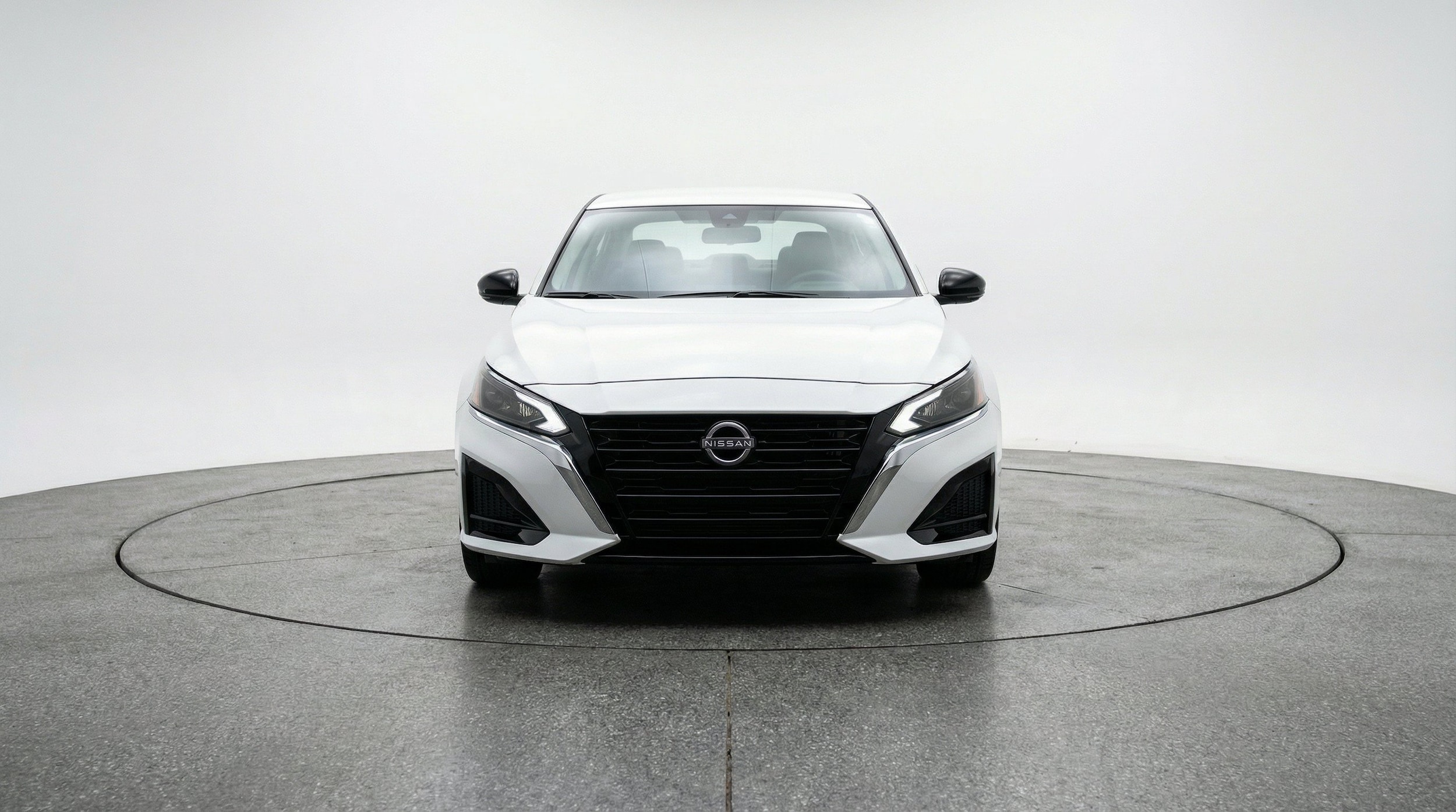 Thumbnail: 2025 Nissan Altima - 2