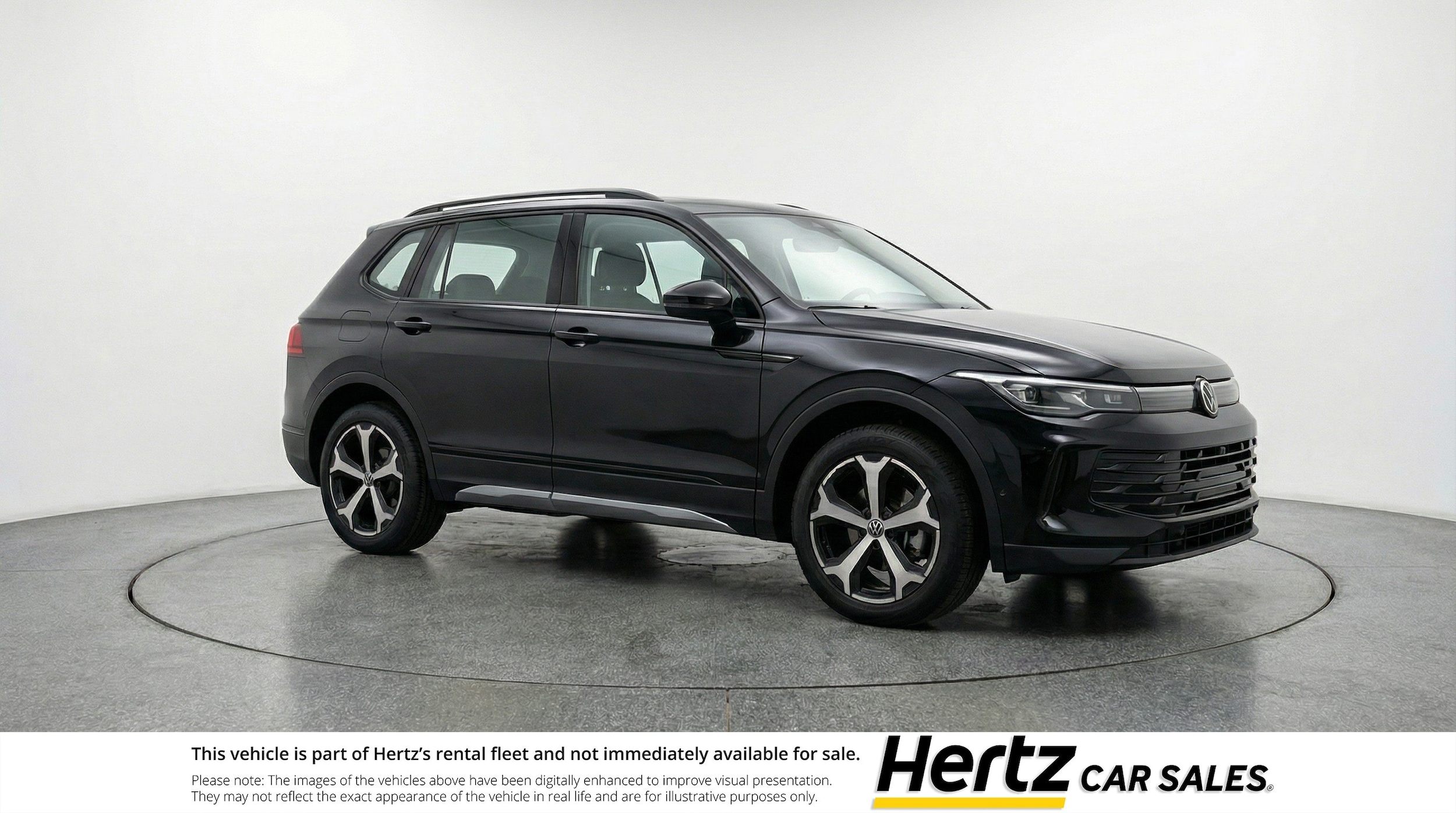 Thumbnail: 2026 Volkswagen Tiguan - 1