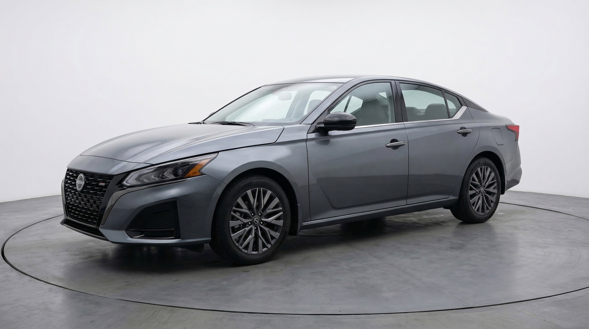 Thumbnail: 2025 Nissan Altima - 3