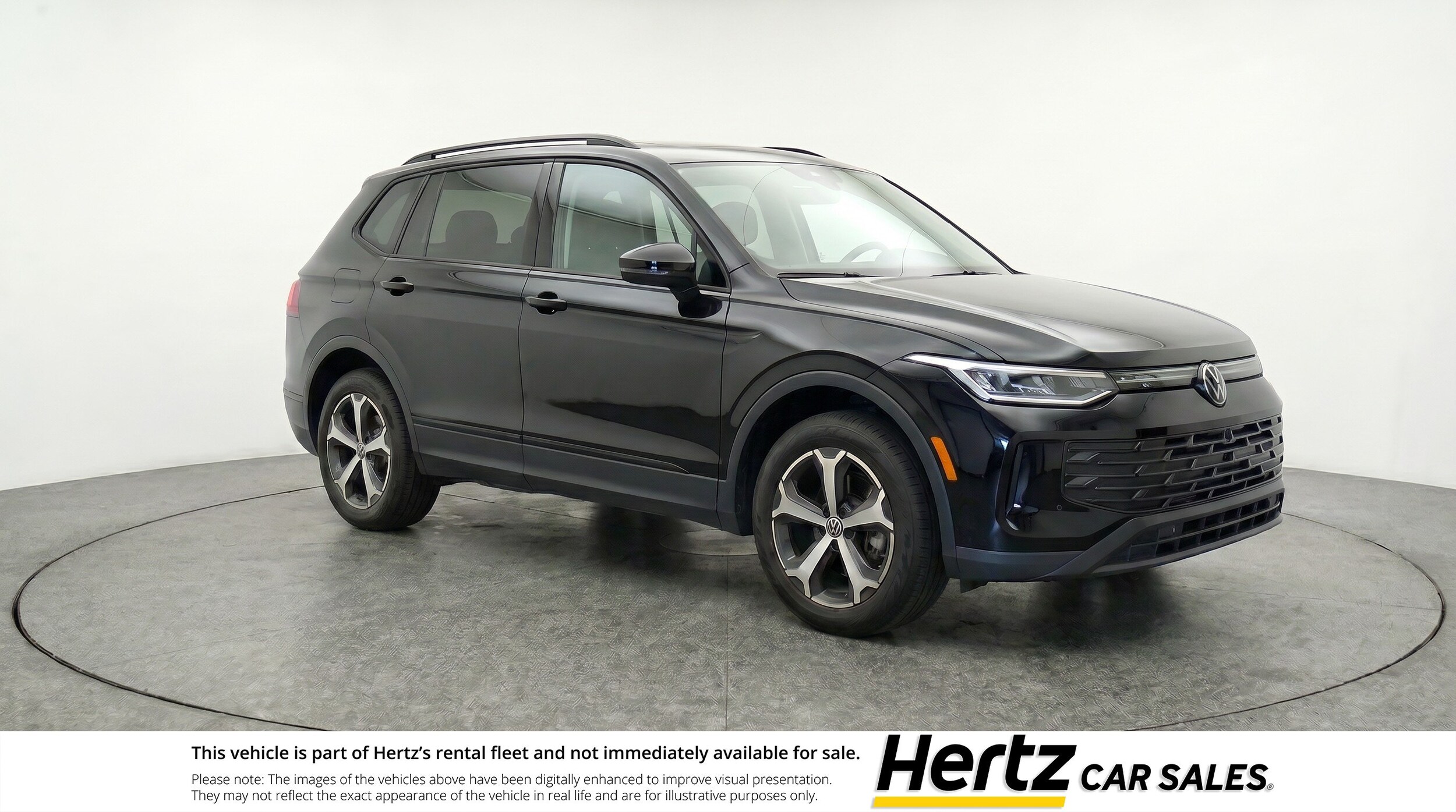 Thumbnail: 2026 Volkswagen Tiguan - 1