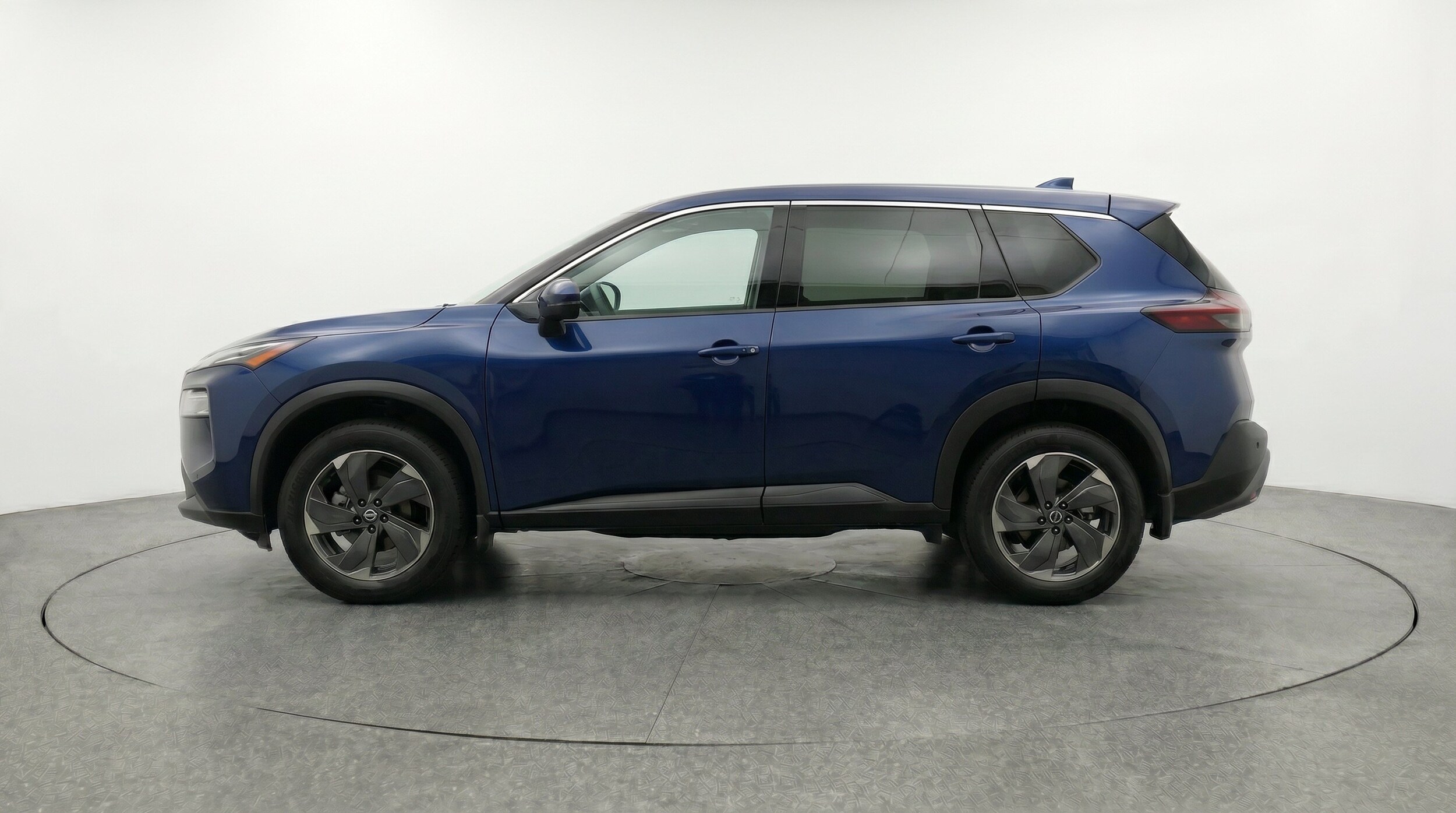 Thumbnail: 2025 Nissan Rogue - 5