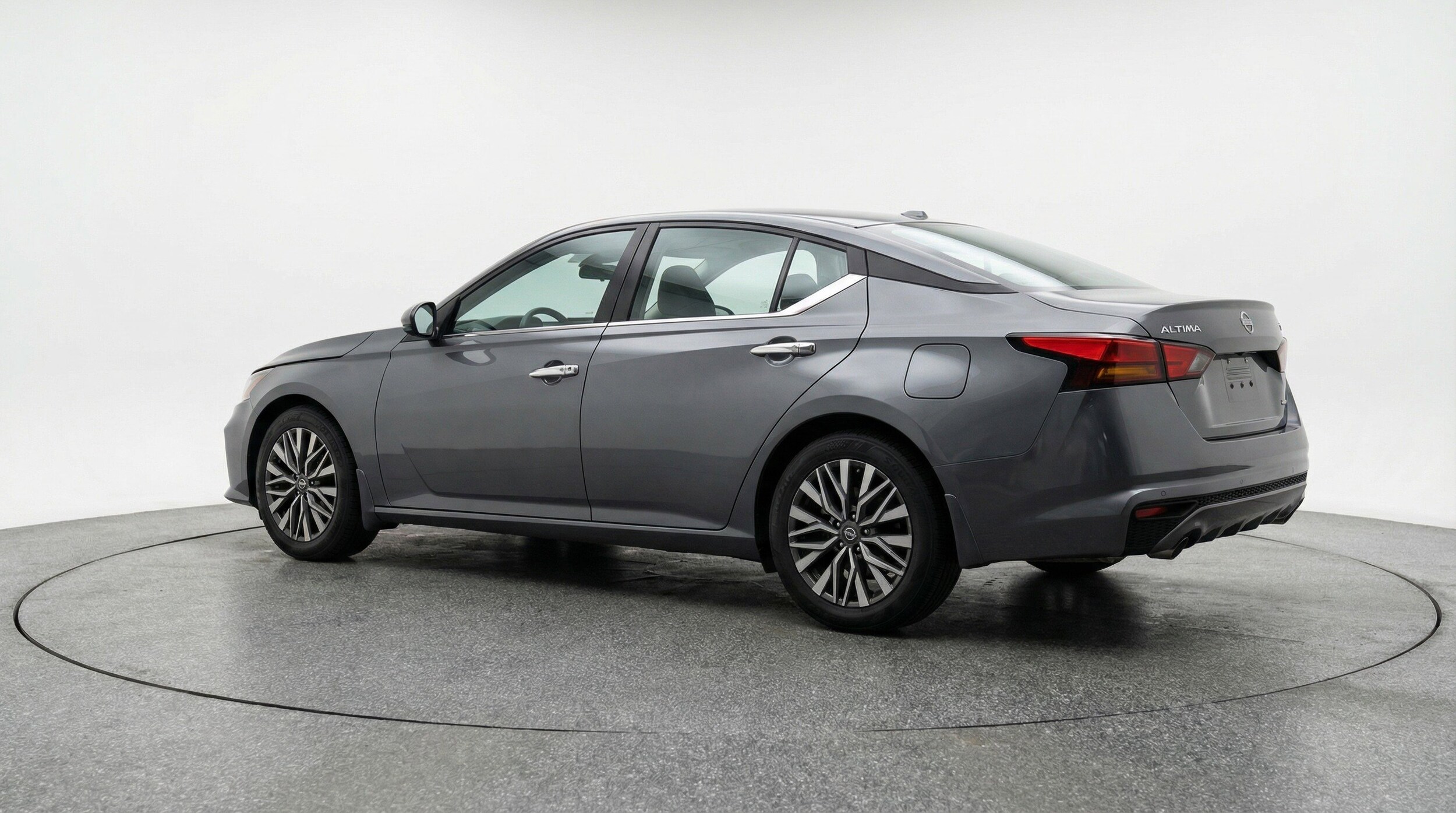 Thumbnail: 2025 Nissan Altima - 6
