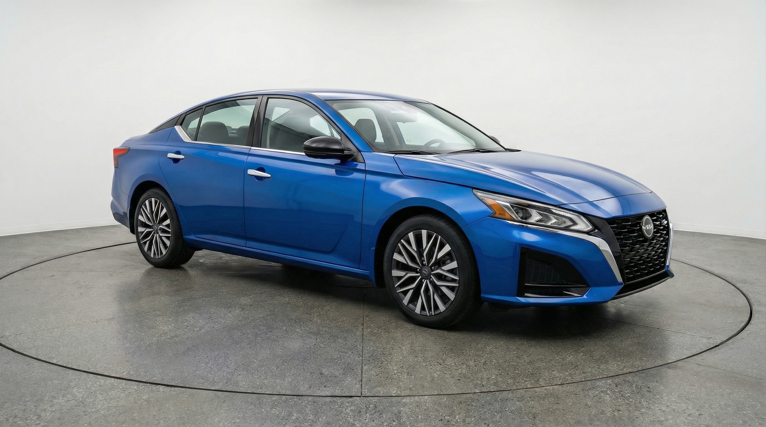 Thumbnail: 2025 Nissan Altima - 1