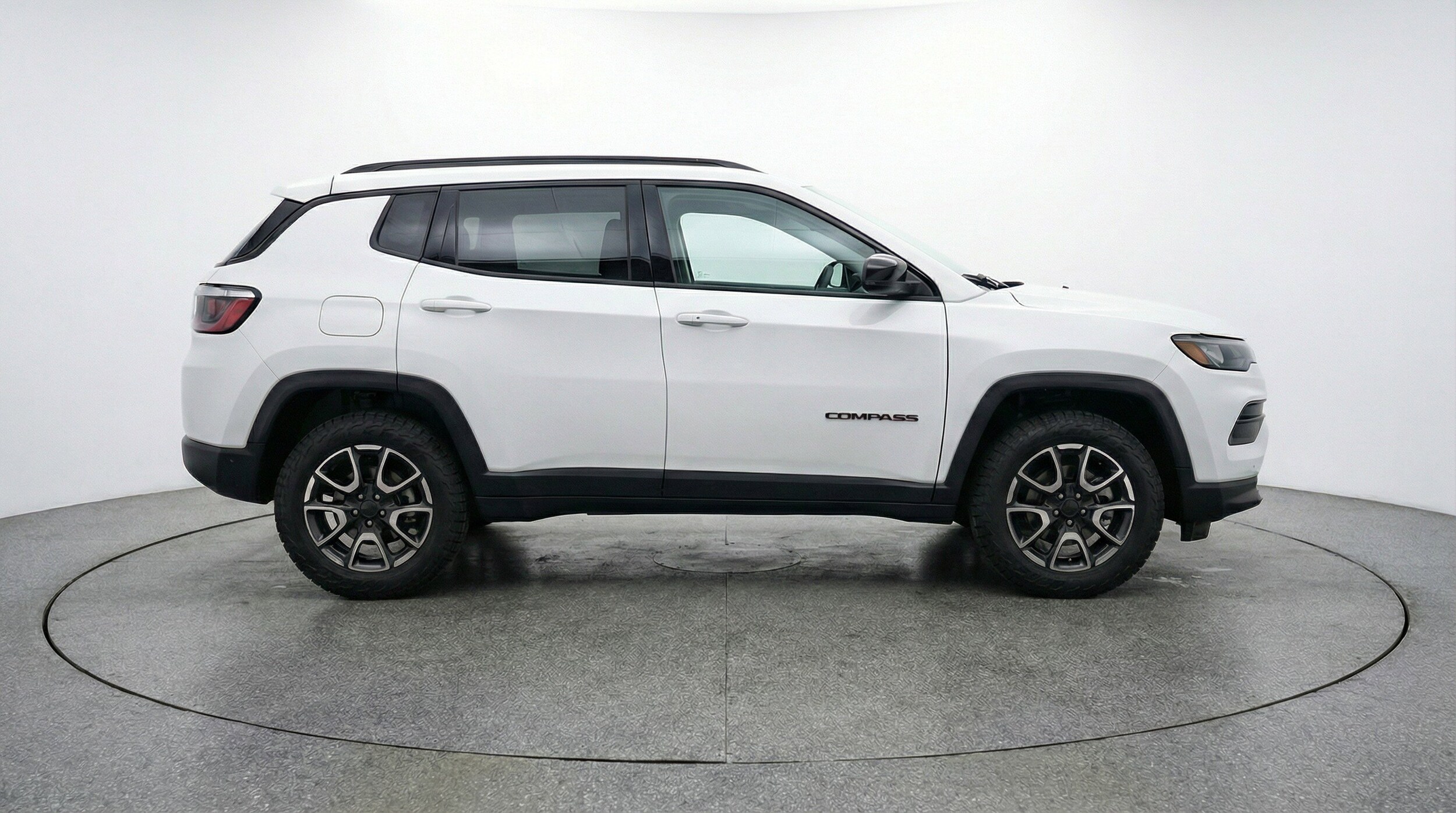 Thumbnail: 2025 Jeep Compass - 11