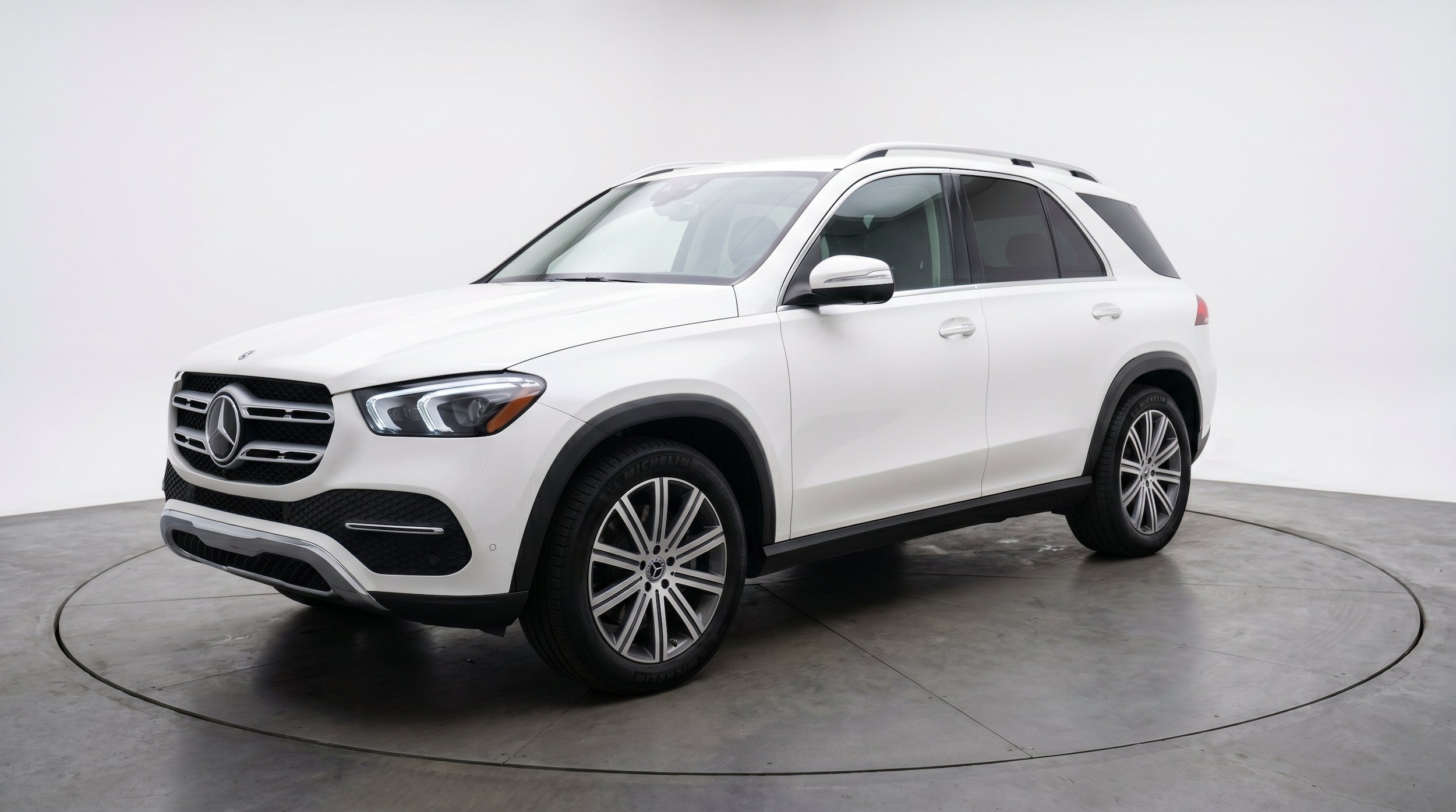 Thumbnail: 2026 Mercedes-Benz GLE - 3