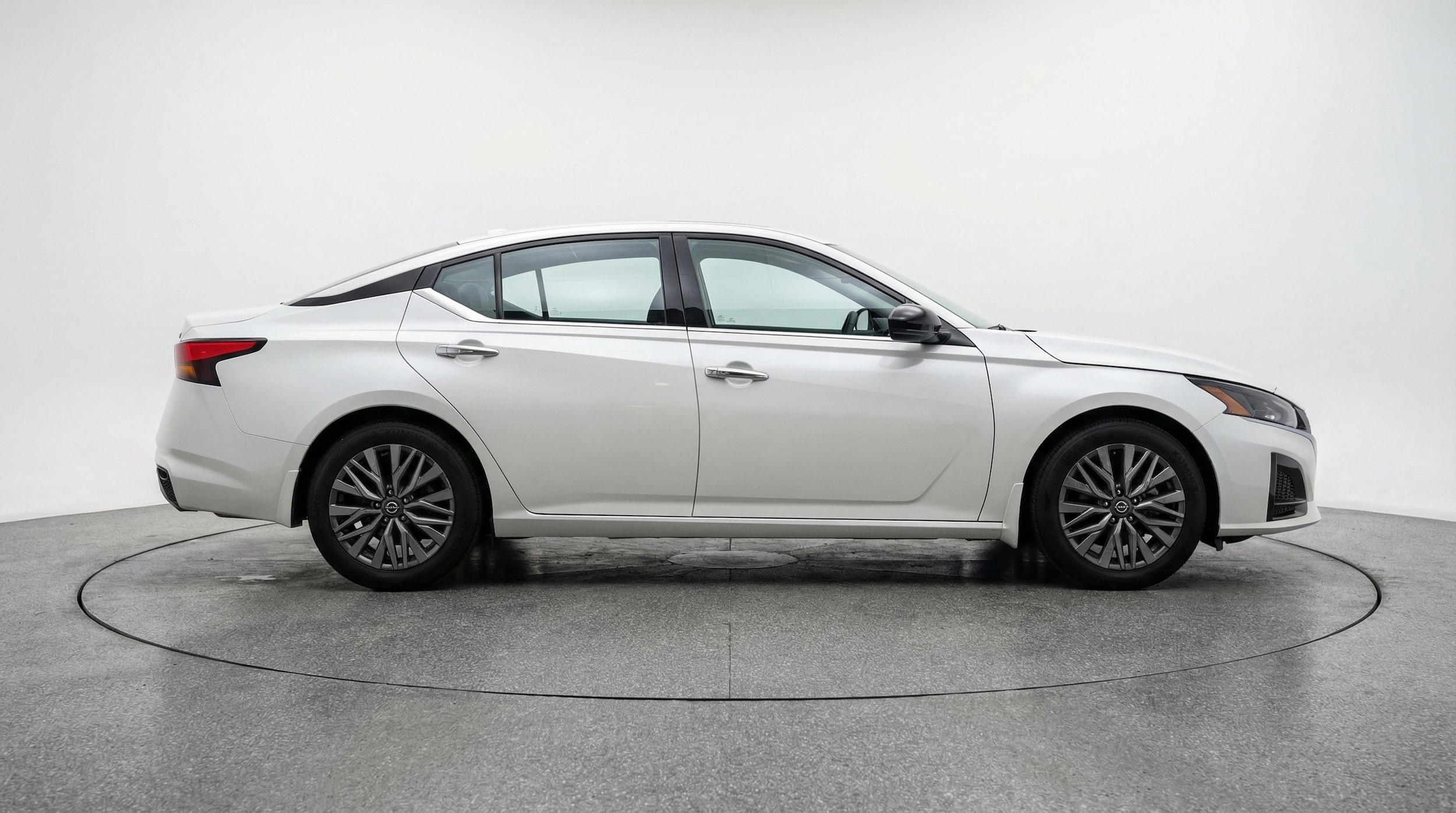 Thumbnail: 2025 Nissan Altima - 11