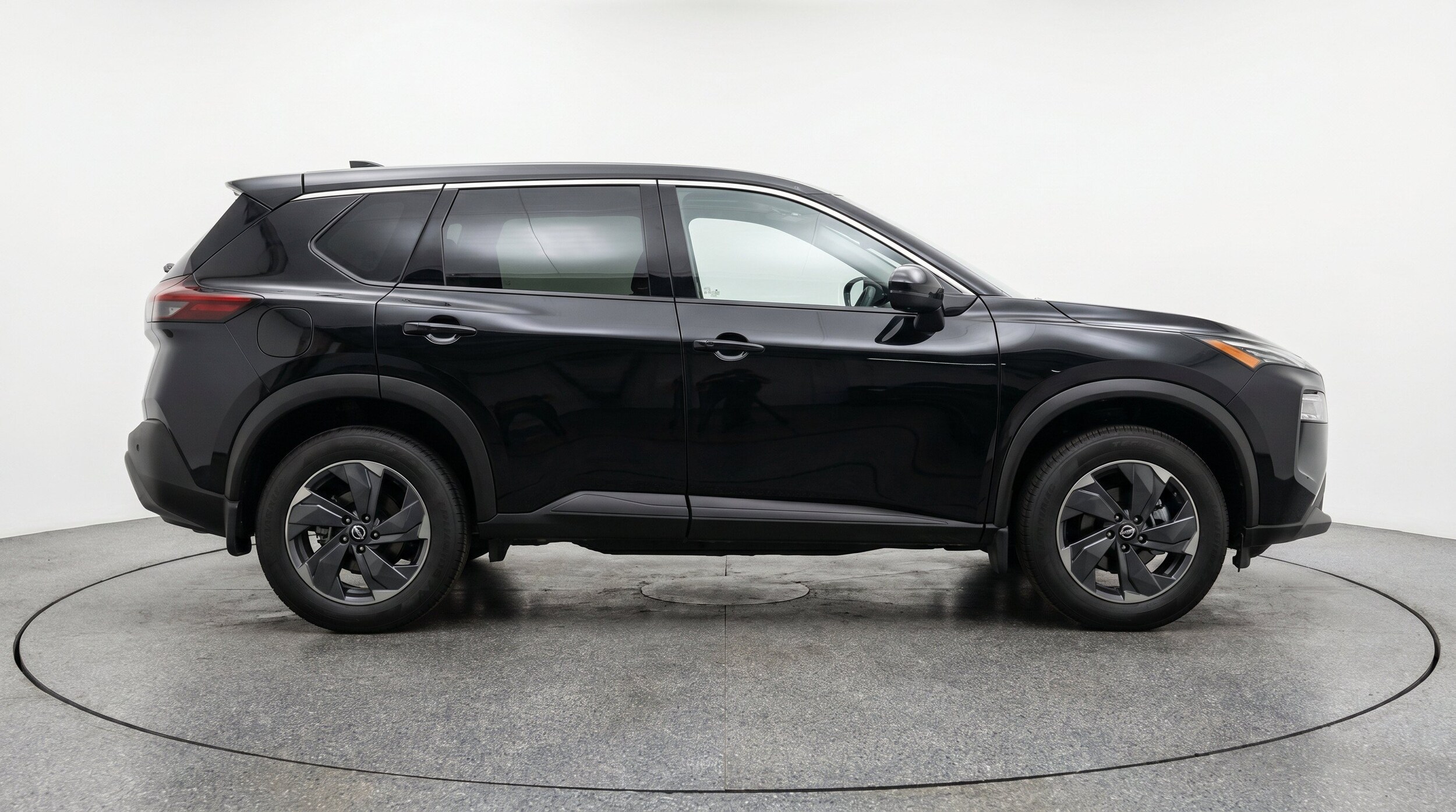 Thumbnail: 2025 Nissan Rogue - 11
