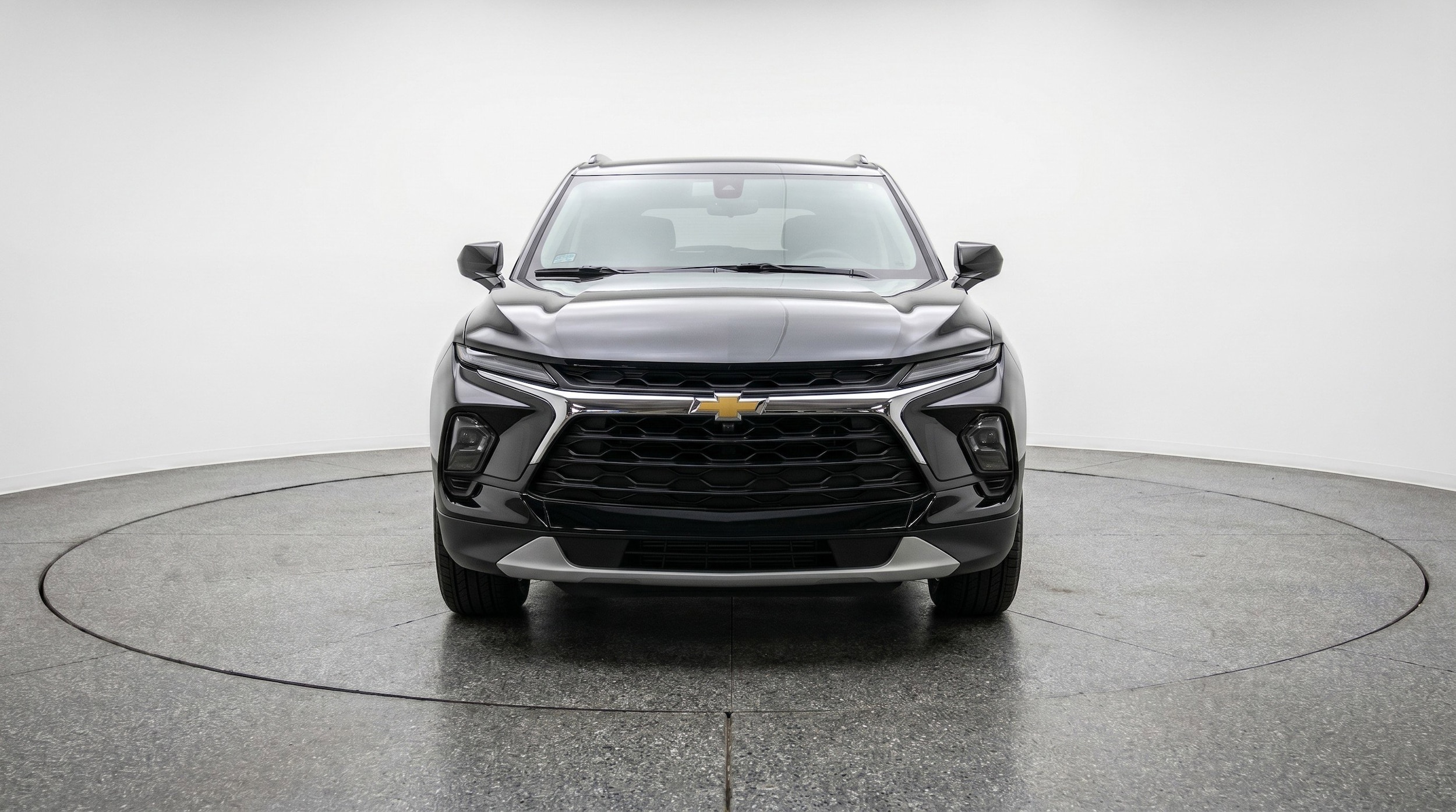 Thumbnail: 2025 Chevrolet Blazer - 2