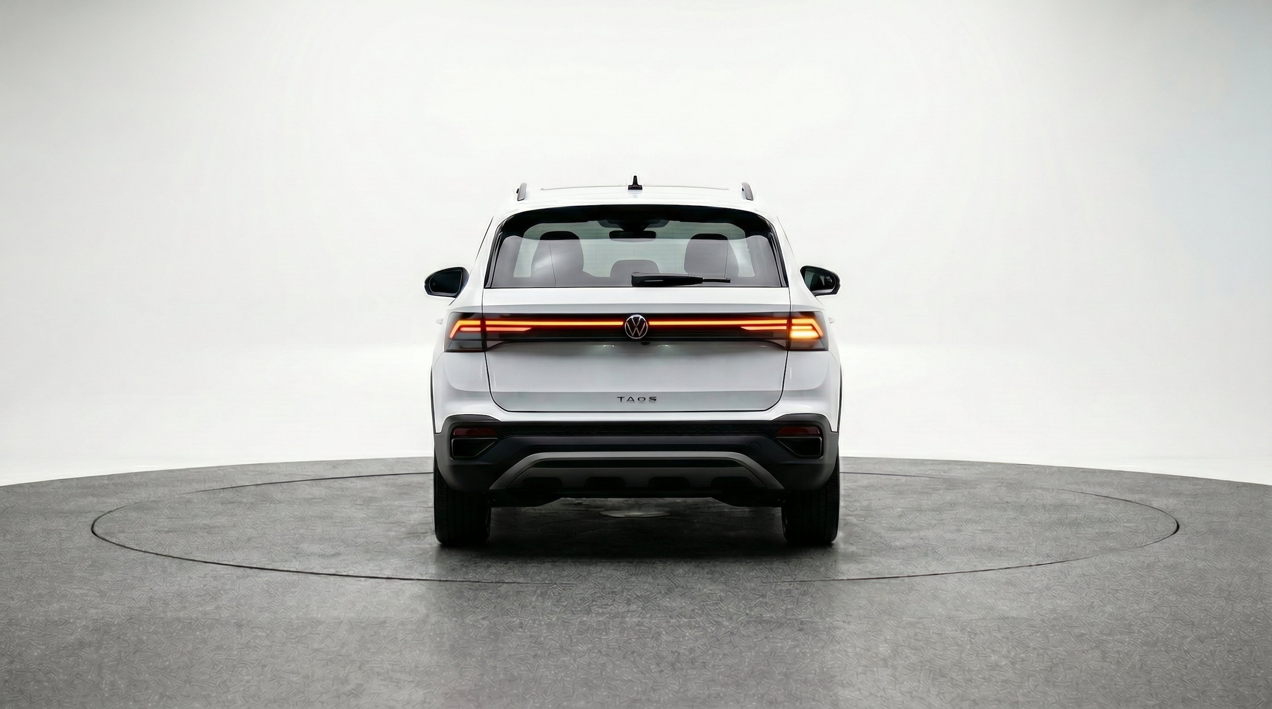Thumbnail: 2026 Volkswagen Taos - 7