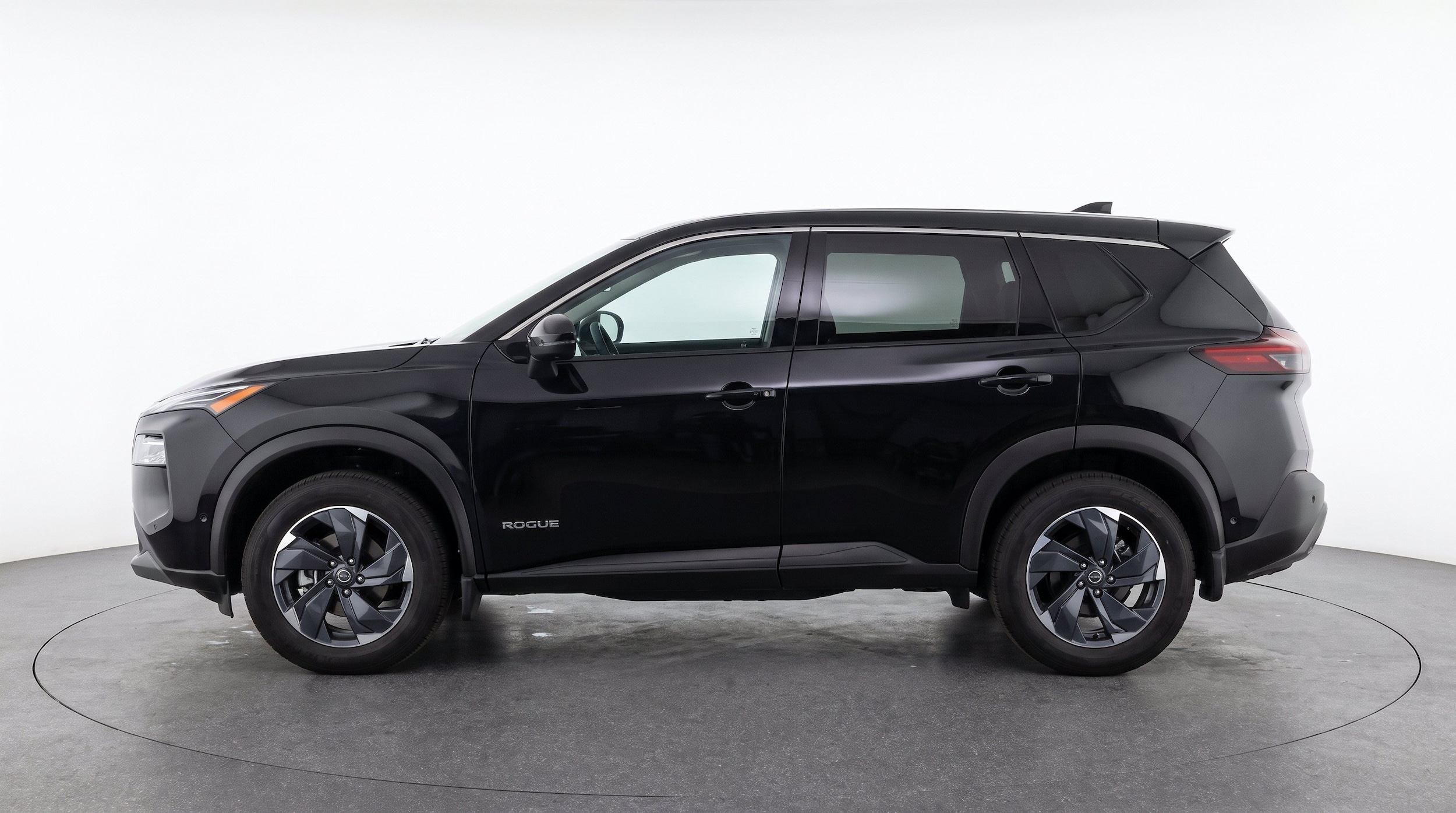 Thumbnail: 2025 Nissan Rogue - 5