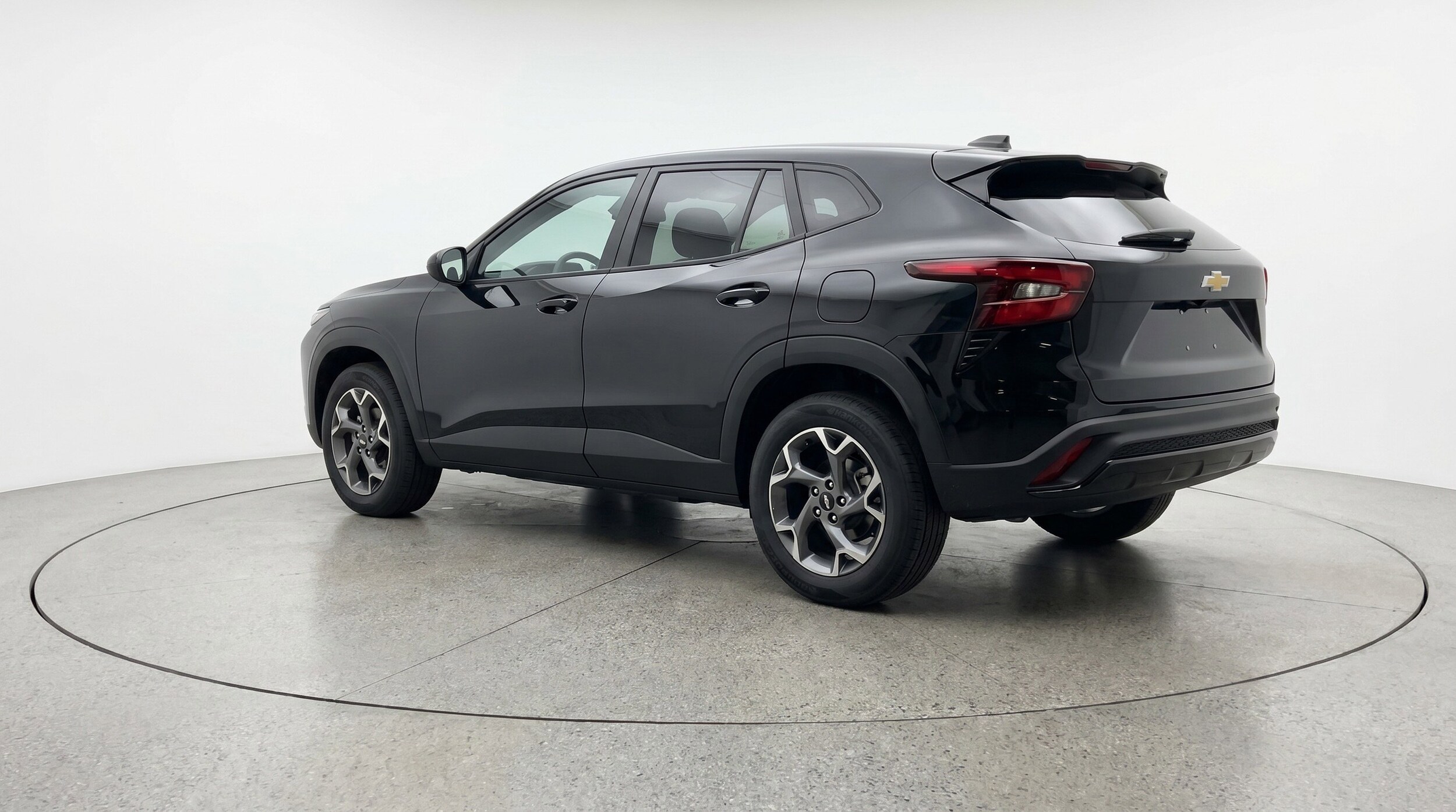 Thumbnail: 2025 Chevrolet Trax - 6