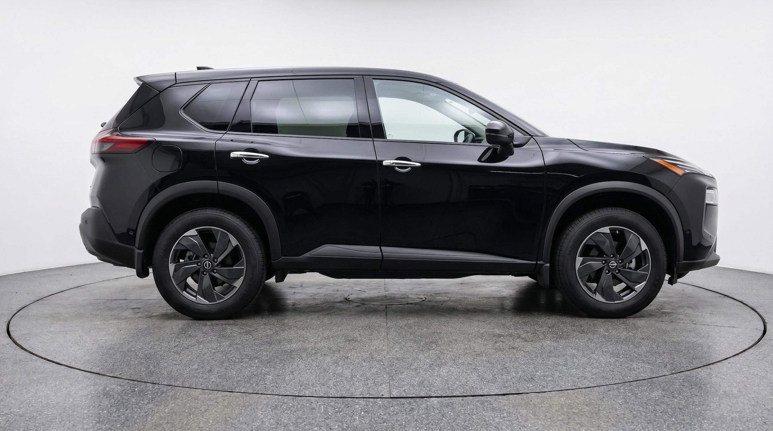 Thumbnail: 2025 Nissan Rogue - 11