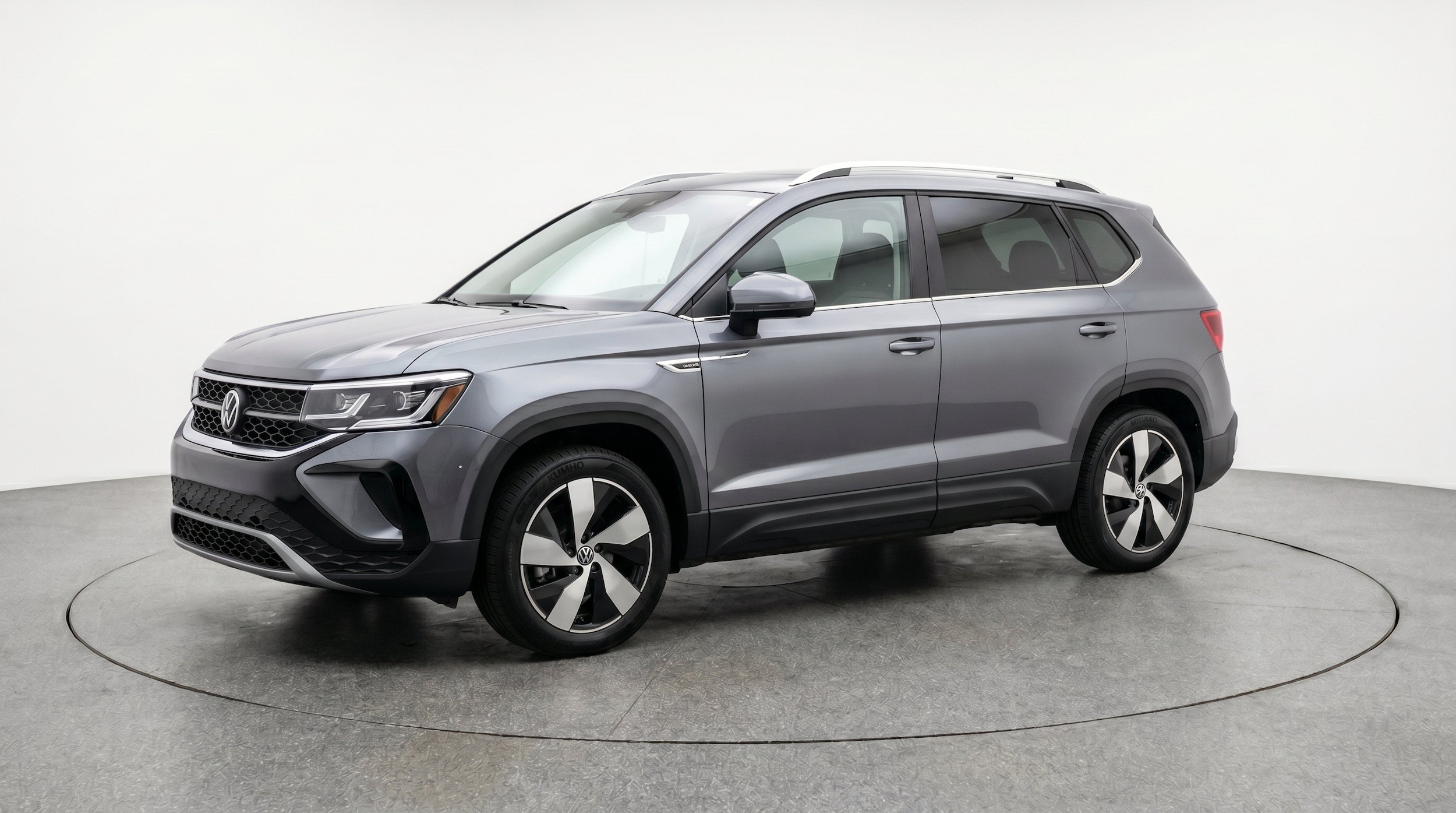 Thumbnail: 2026 Volkswagen Taos - 3