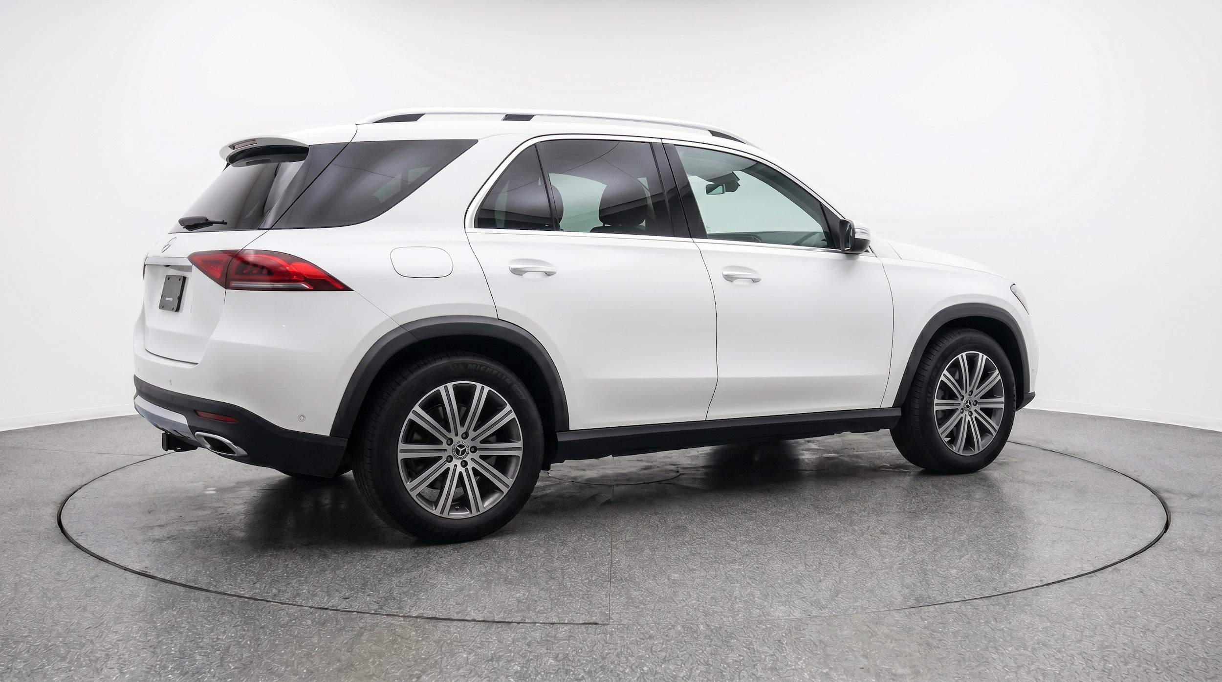 Thumbnail: 2026 Mercedes-Benz GLE - 9