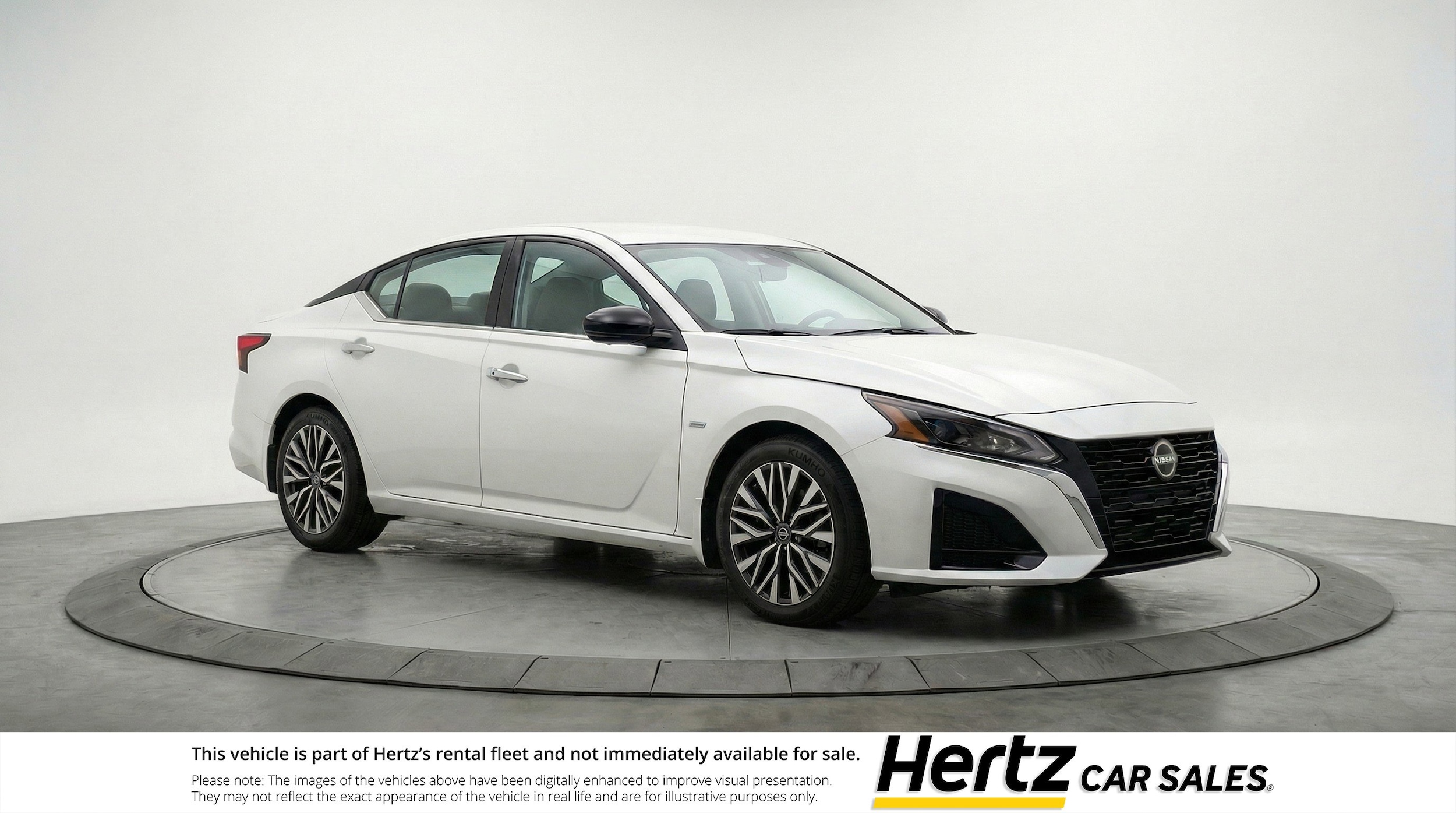 2025 Nissan Altima SV