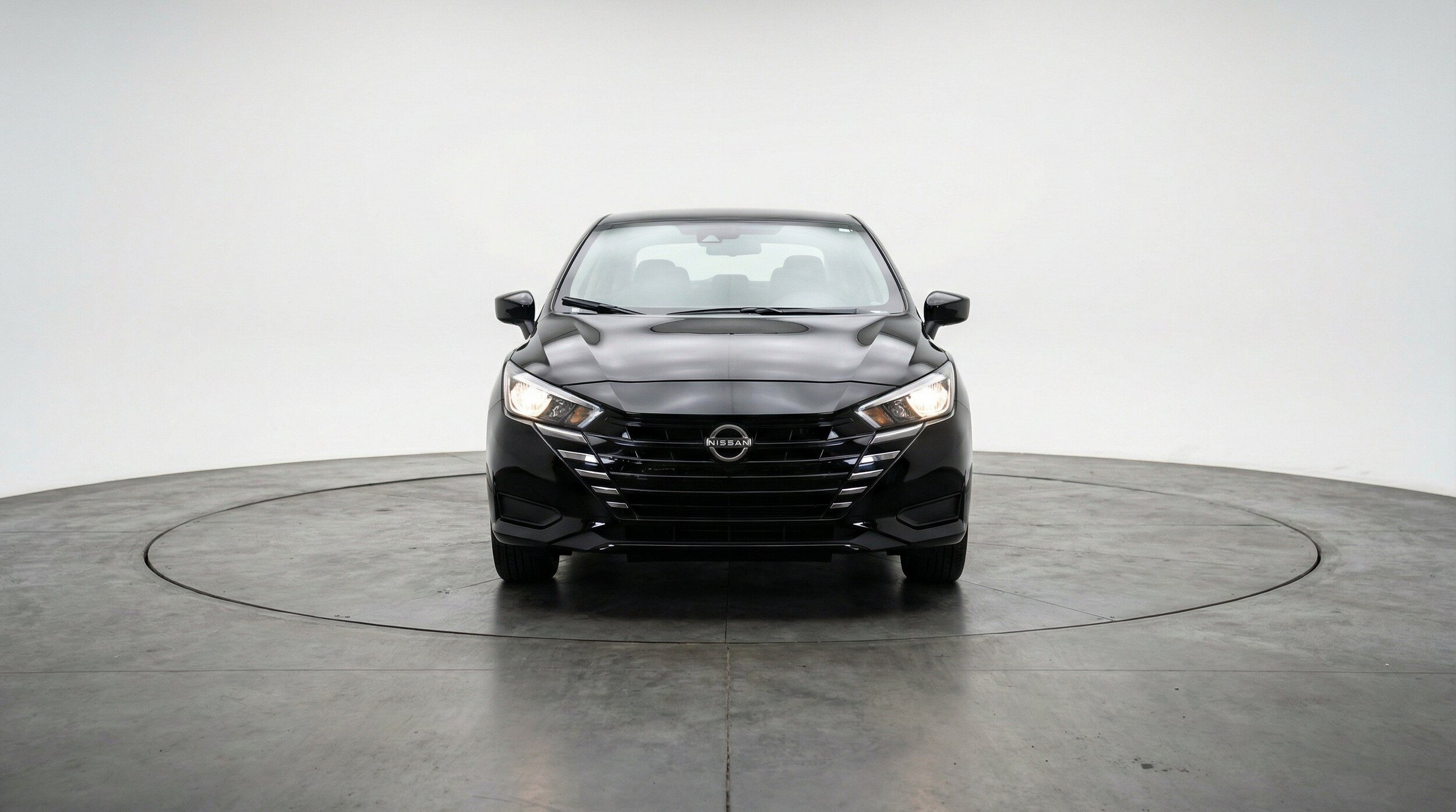 Thumbnail: 2025 Nissan Versa - 2