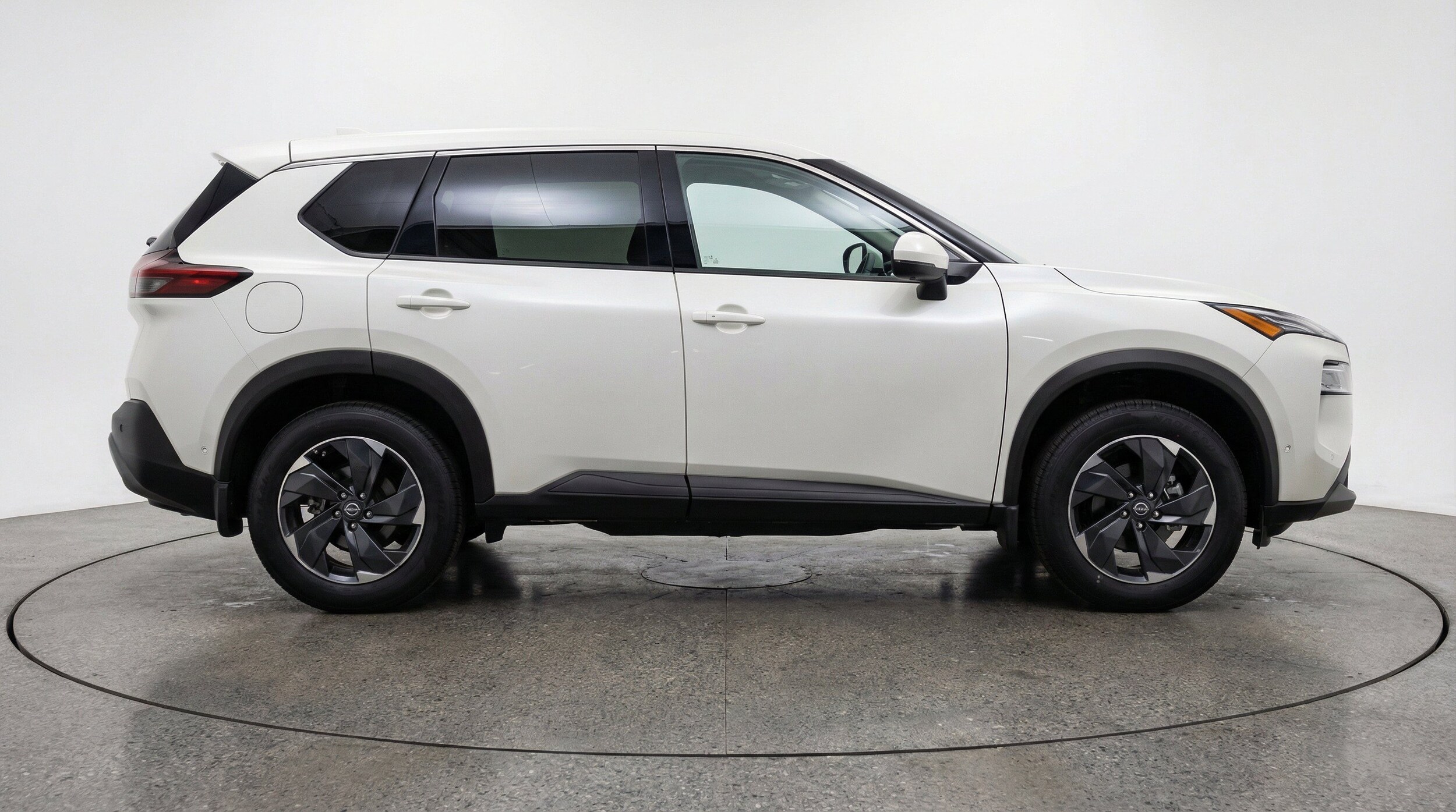 Thumbnail: 2025 Nissan Rogue - 11