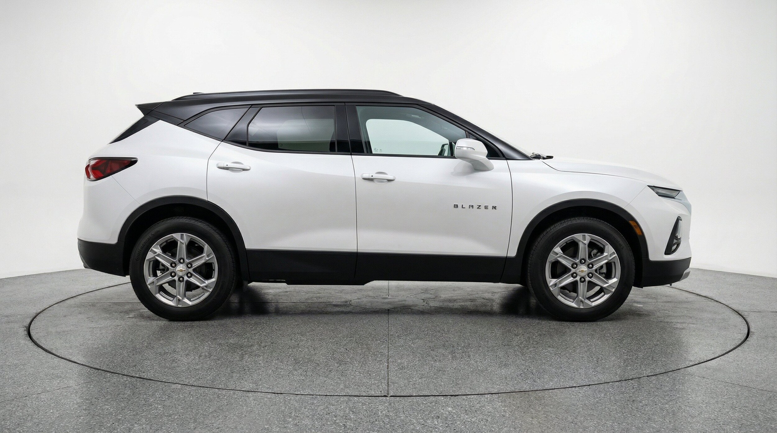 Thumbnail: 2026 Chevrolet Blazer - 10