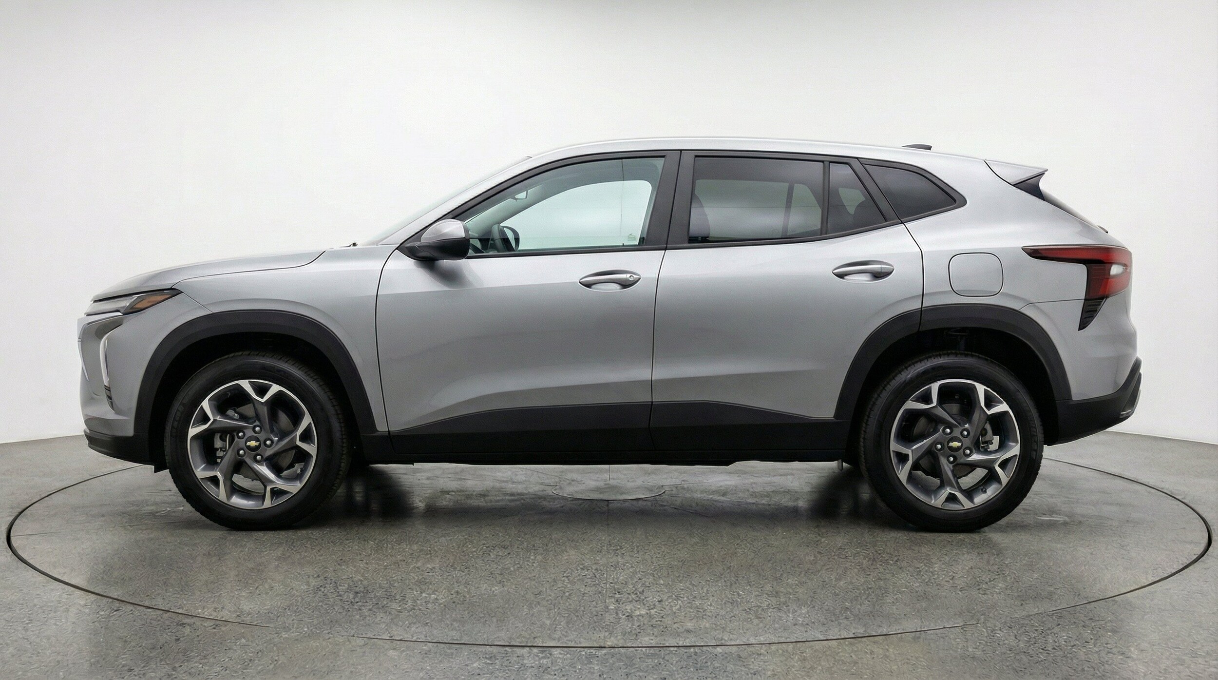 Thumbnail: 2025 Chevrolet Trax - 5